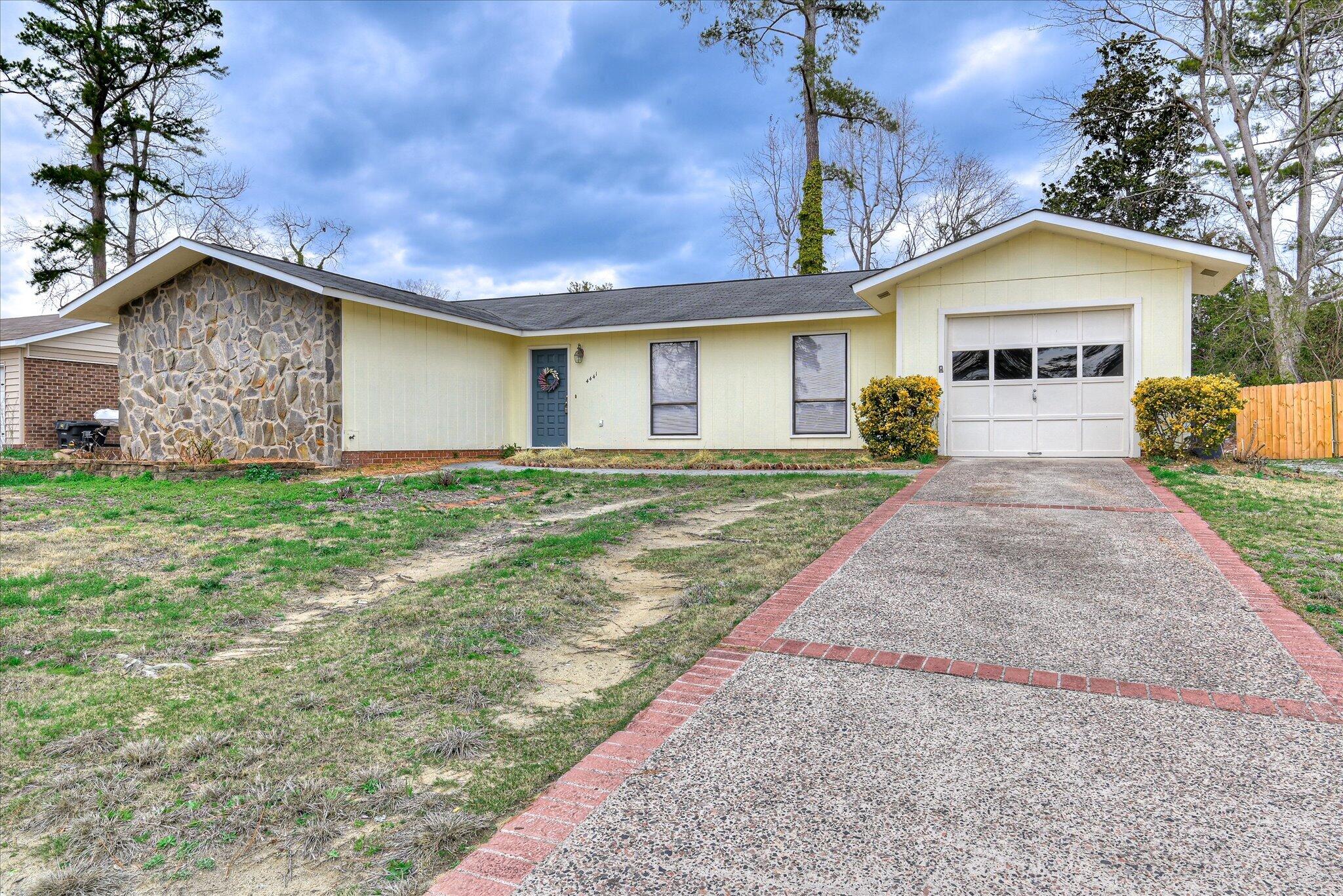 Homes for sale in Martinez, GA | 4441 Shadowmoor Dr, Martinez, GA 30907 | MLS# 552713