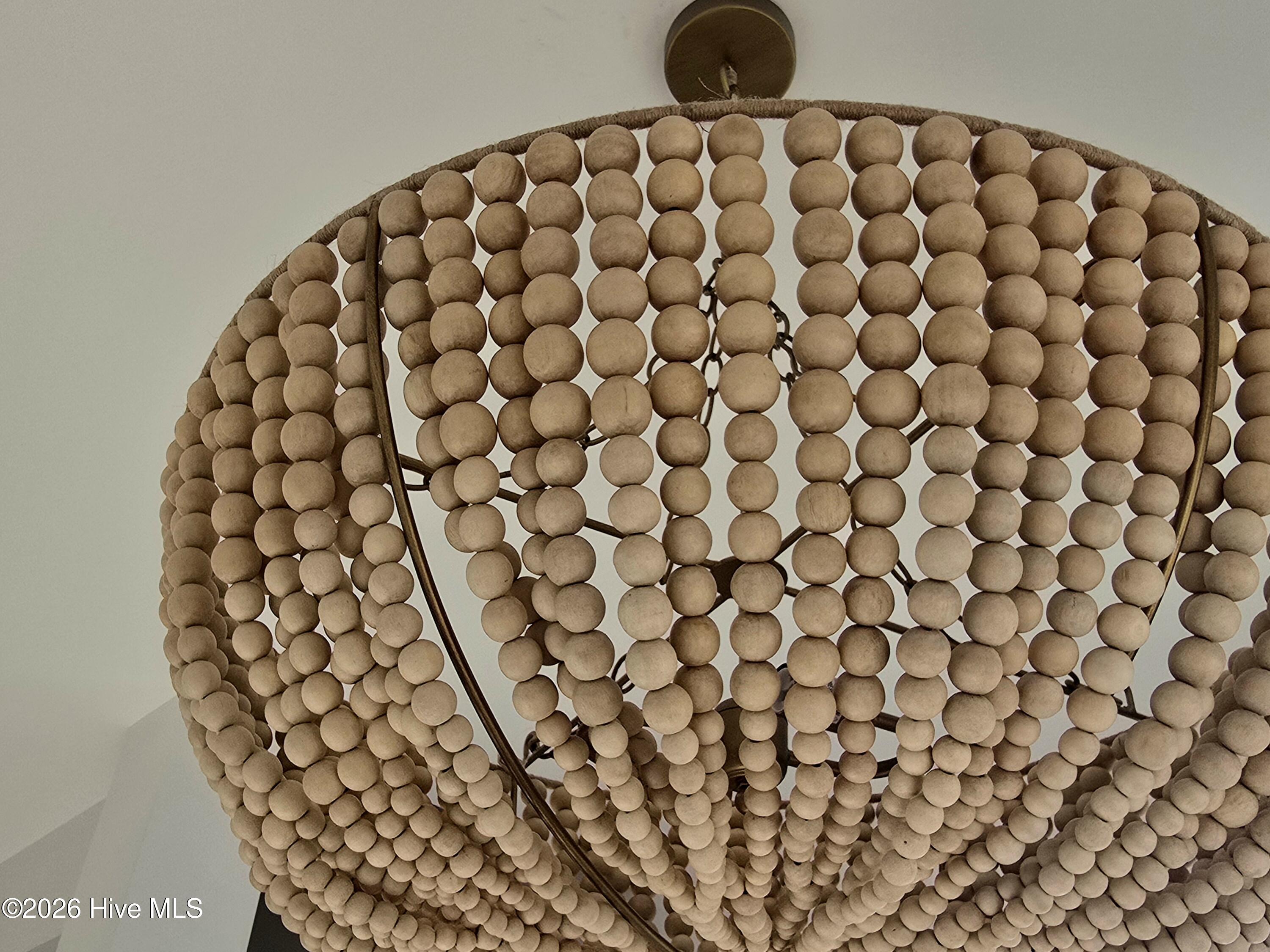 100532094 | Photo 14