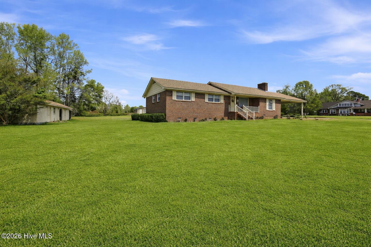 100564416 | Photo 35