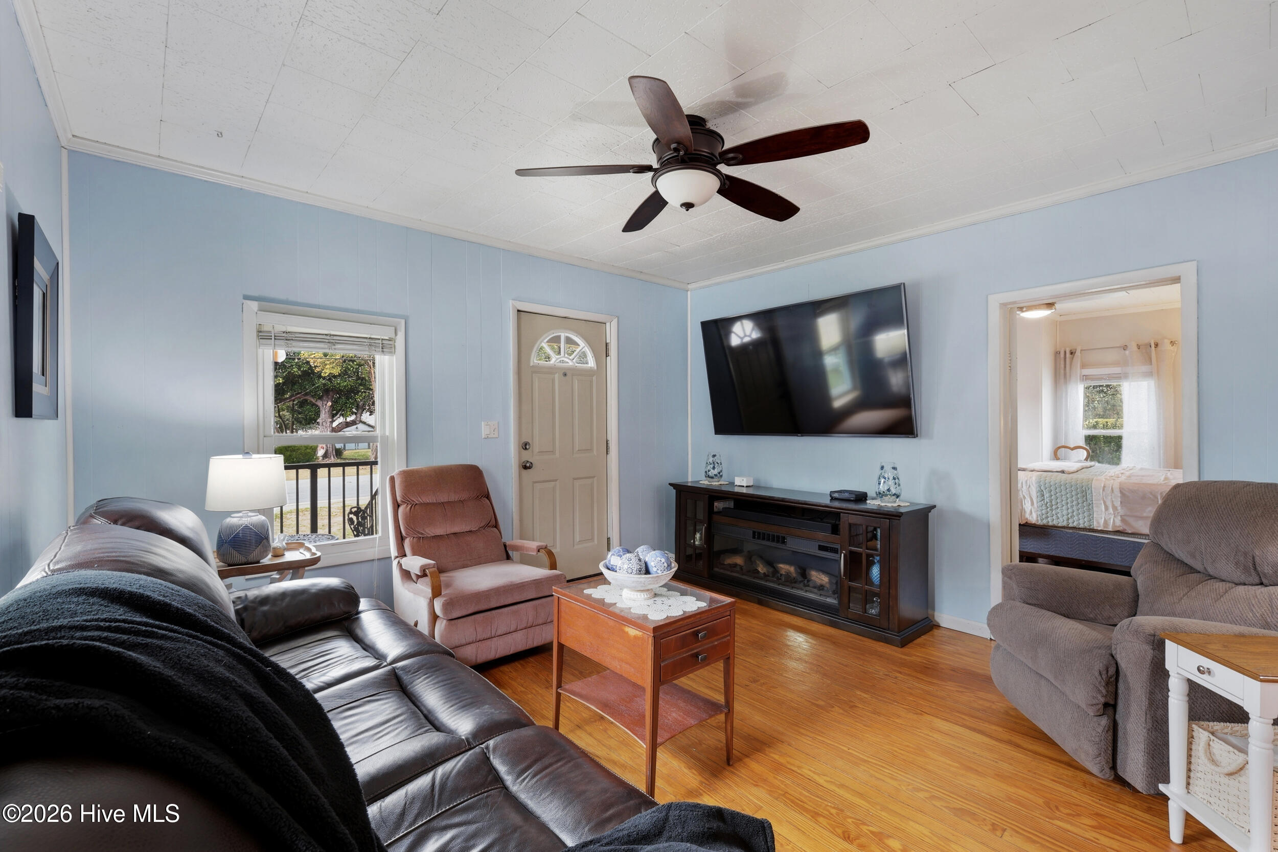 412 N Timberly Lane, Burgaw, NC 28425 – photo 10: Living Room