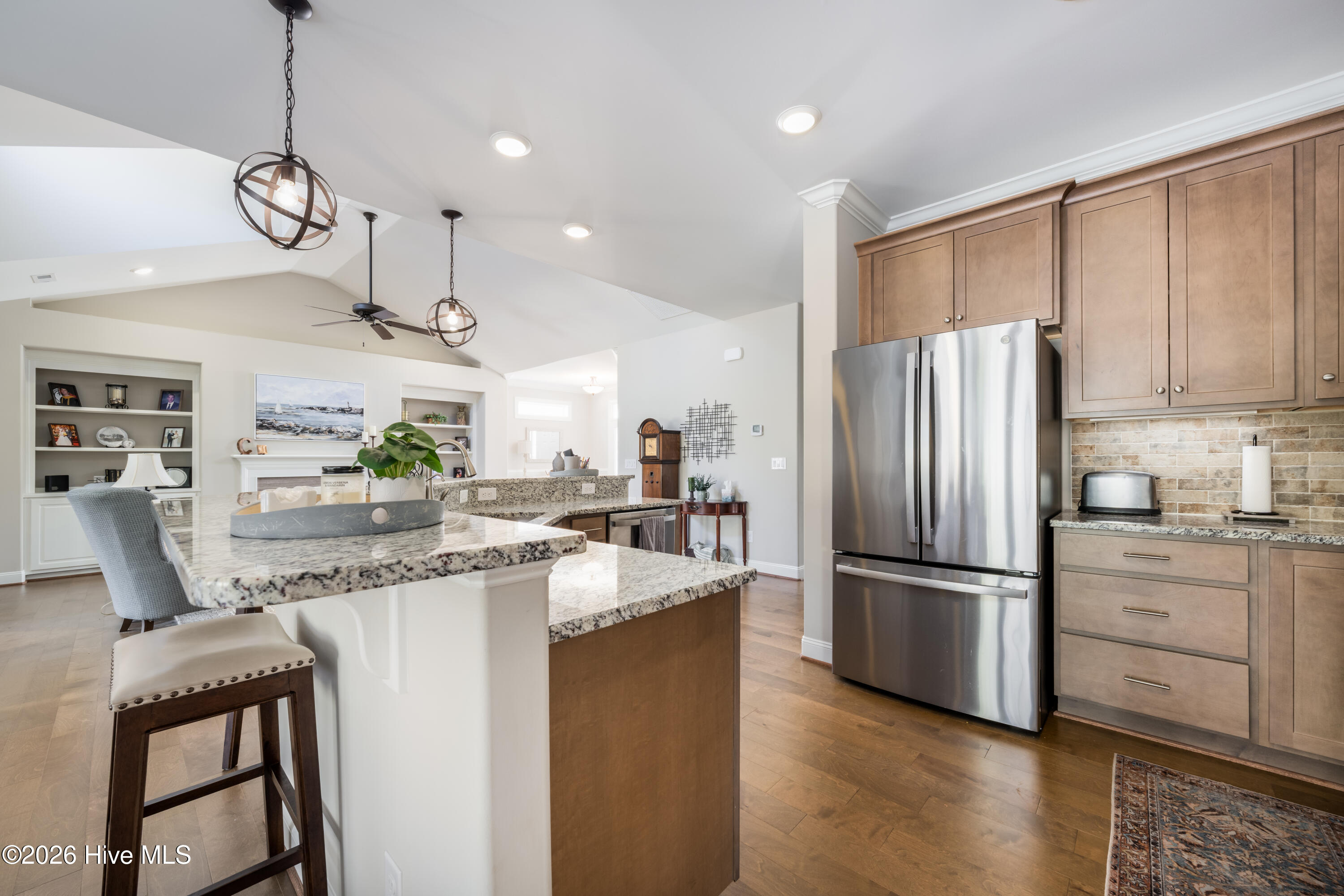 100553461 | Photo 22