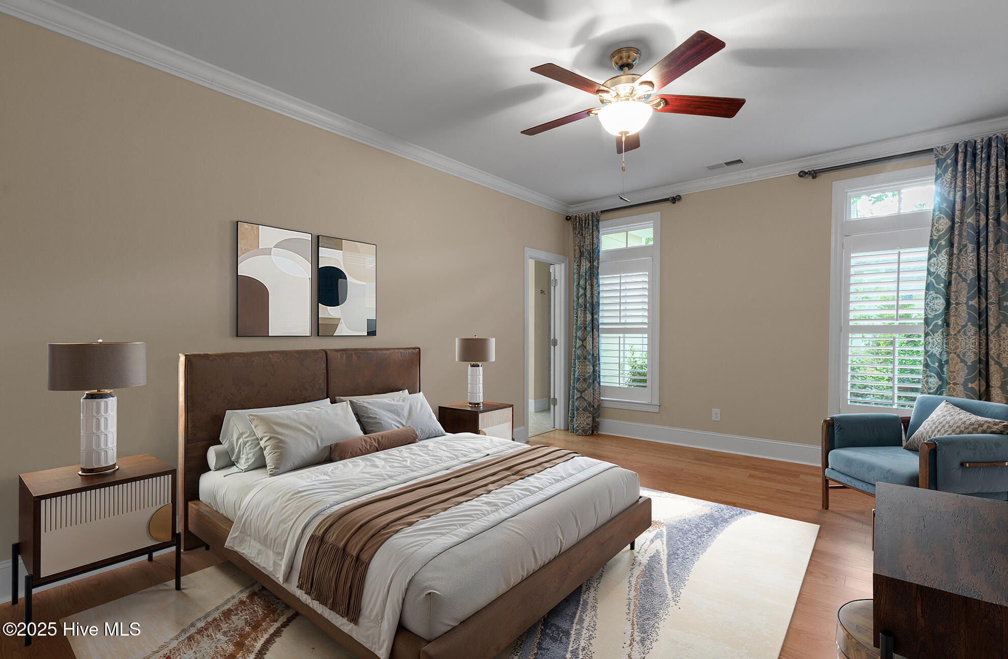 100556749 | Photo 29