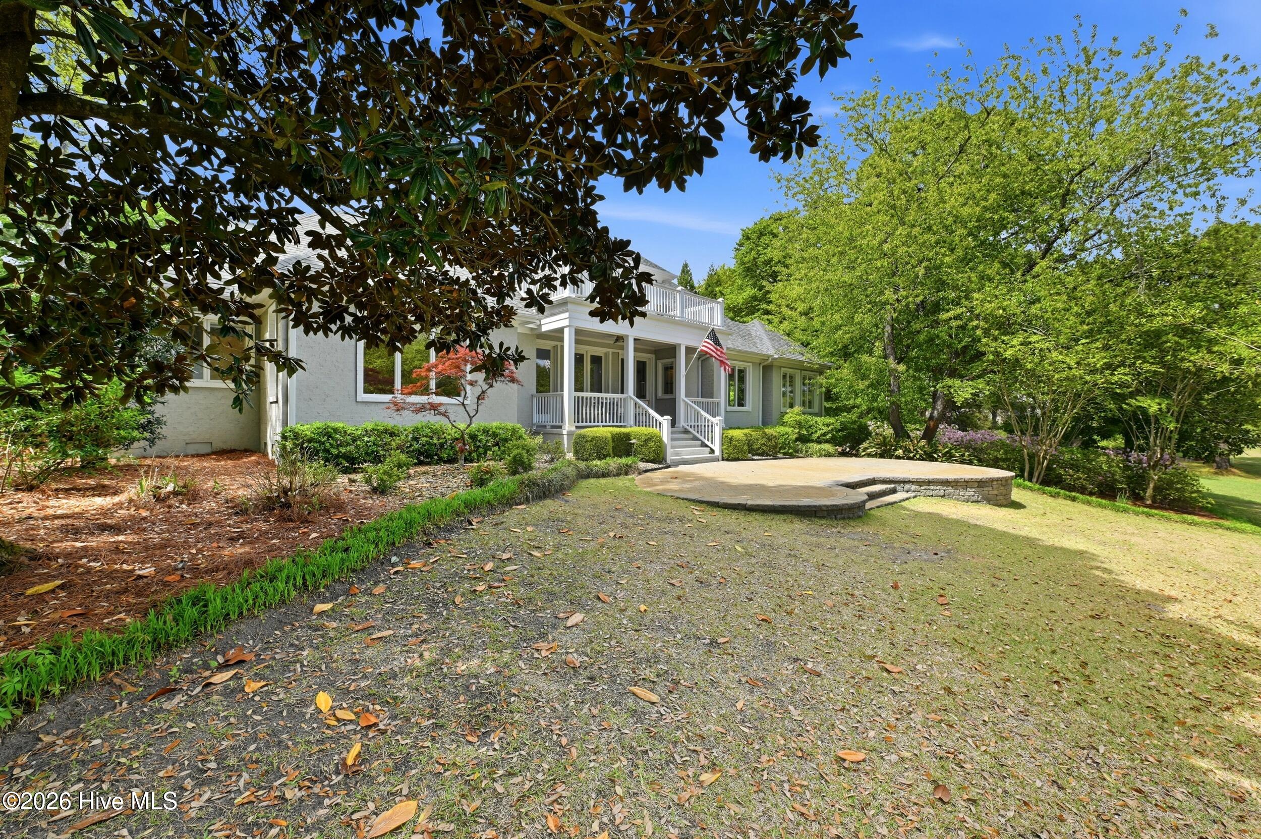 100566149 | Photo 44