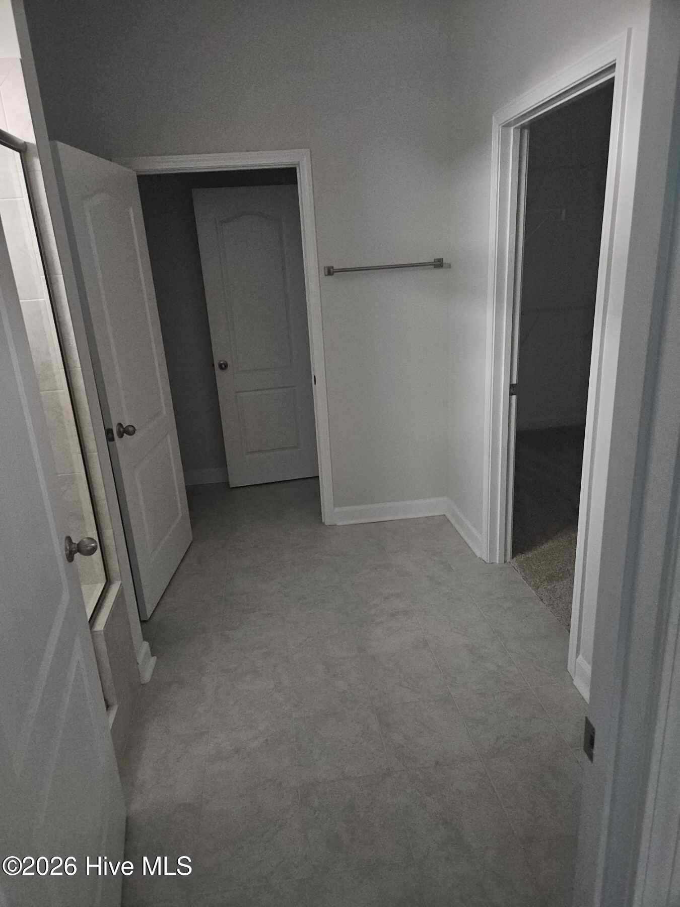 100563283 | Photo 31