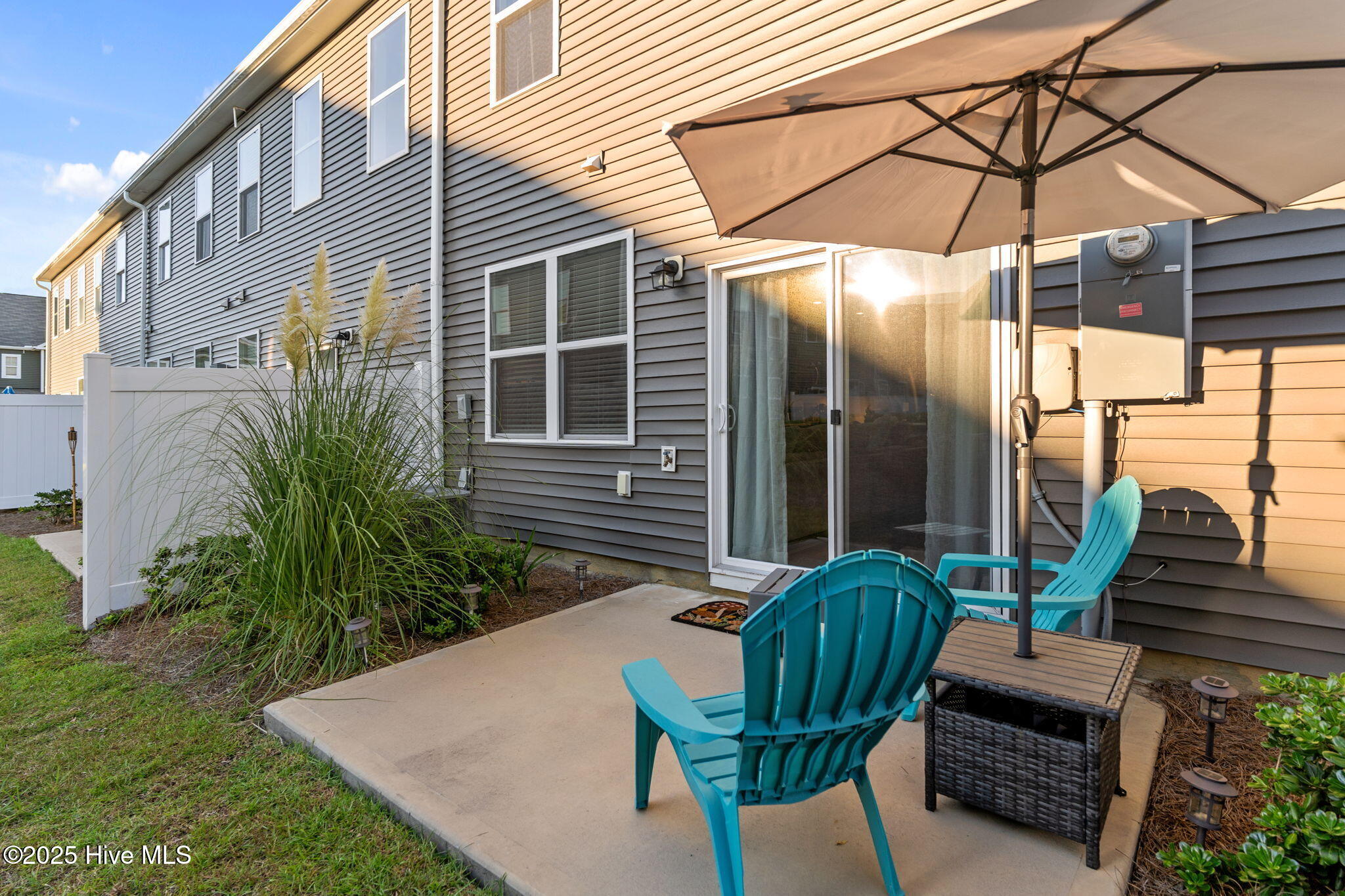 100529312 | Photo 10