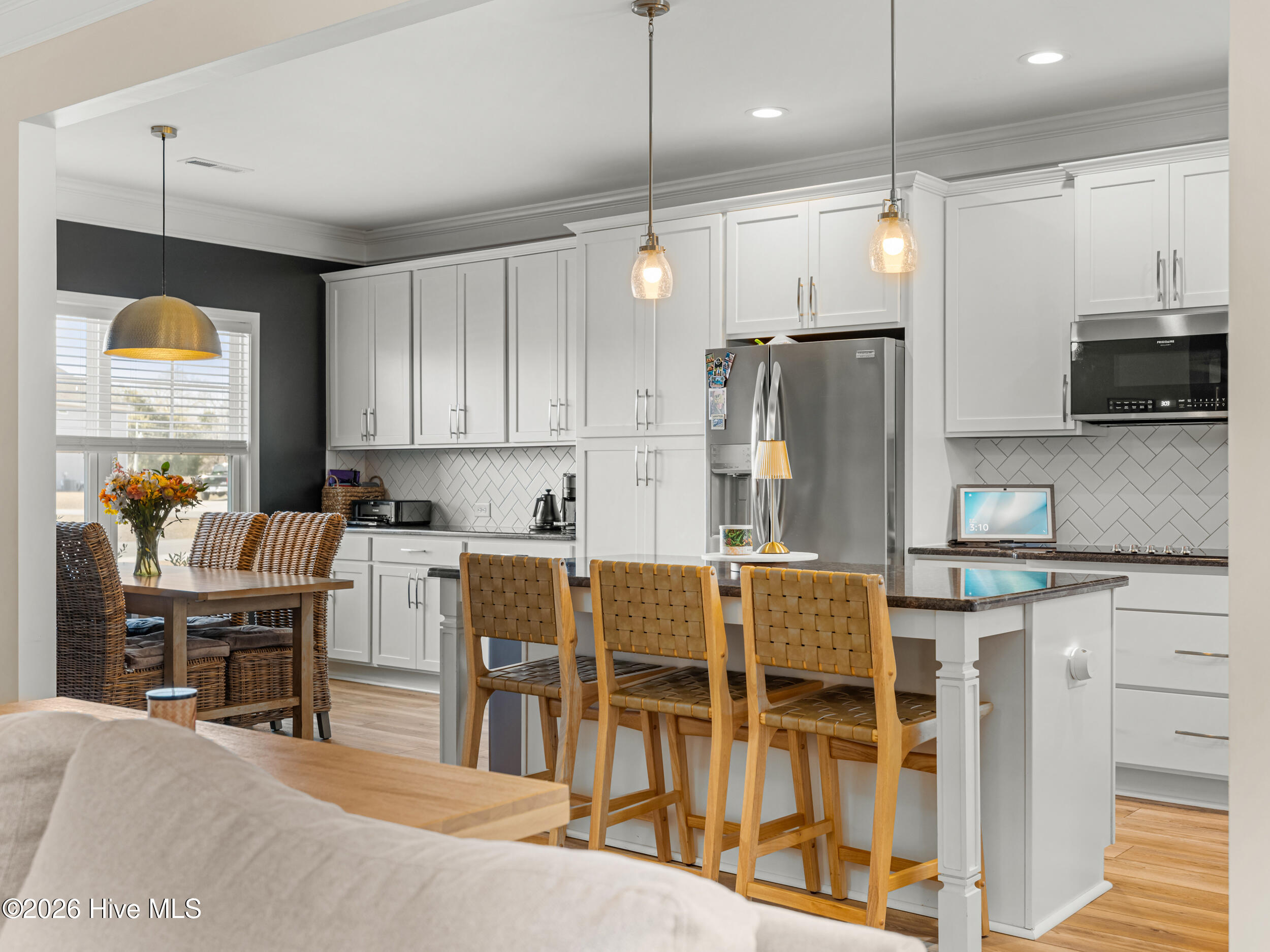 100559684 | Photo 15