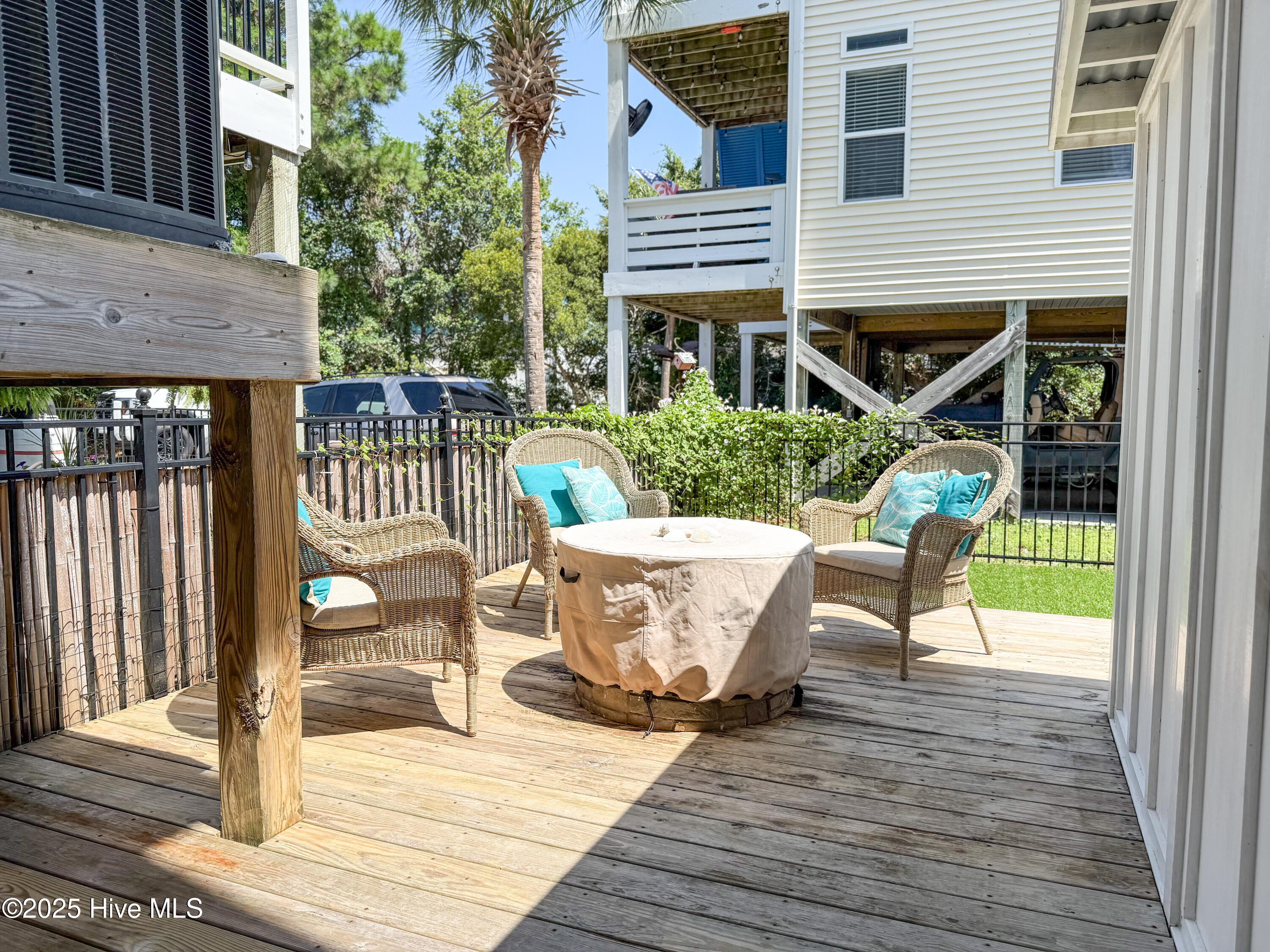 606 Tennessee Avenue Unit 2, Carolina Beach, NC 28428 – photo 12: Photo Jul 23 2025, 11 43 16 AM