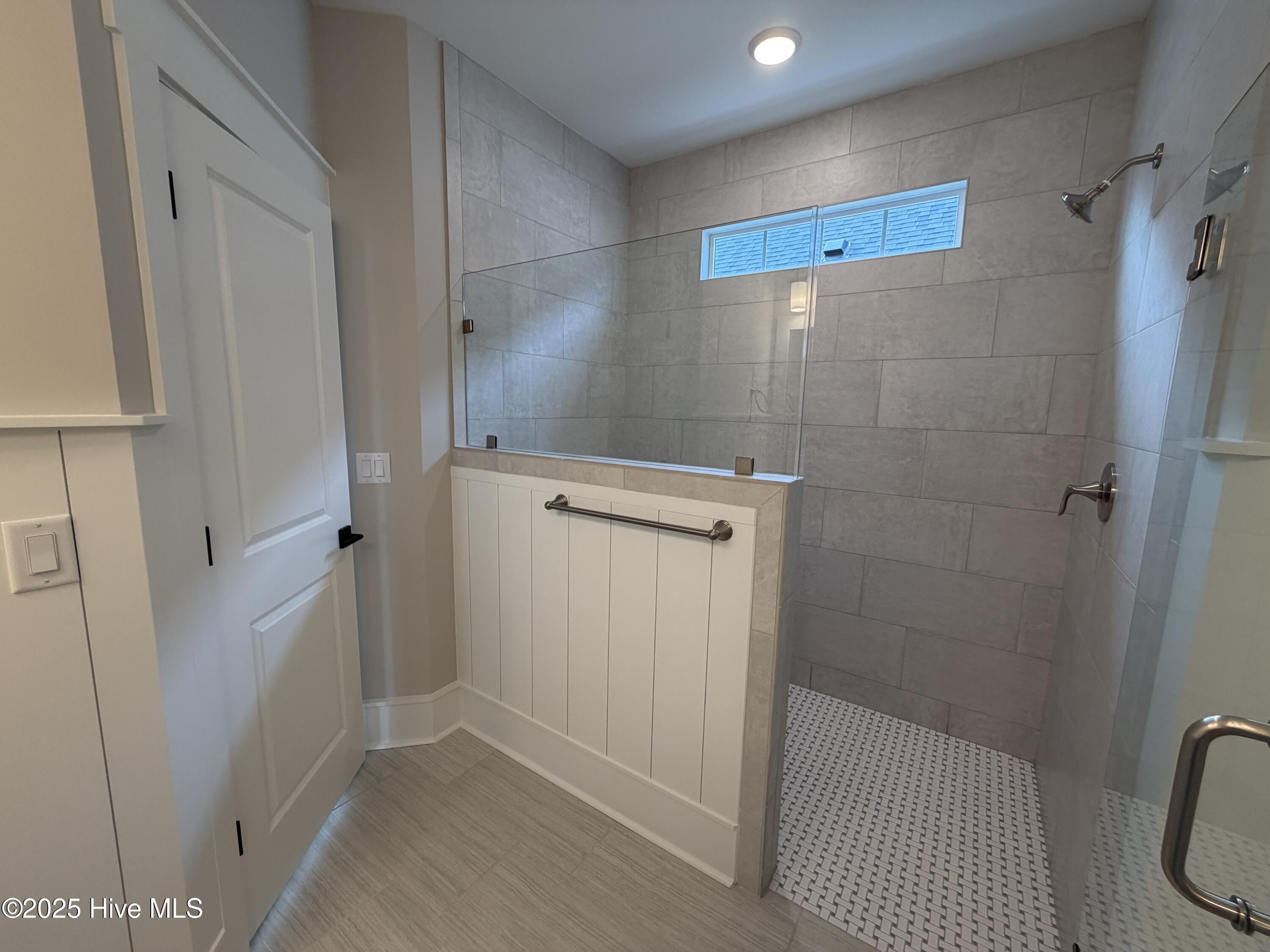 100531955 | Photo 31