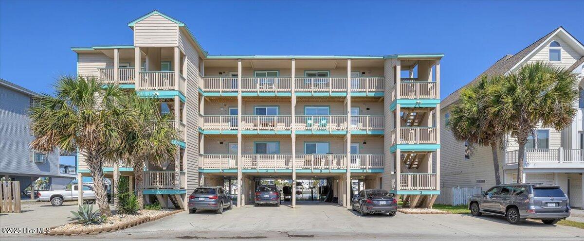 Property at 601 Canal Drive