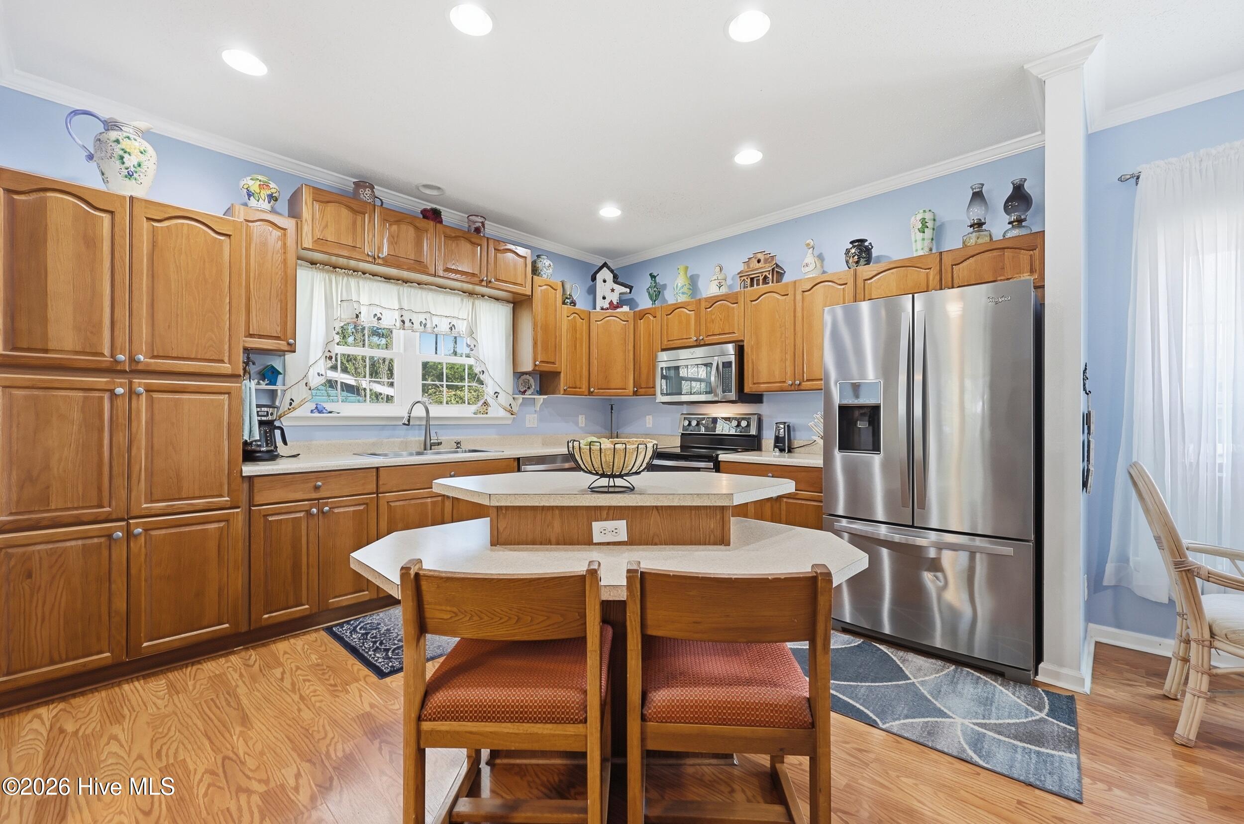 100561141 | Photo 18