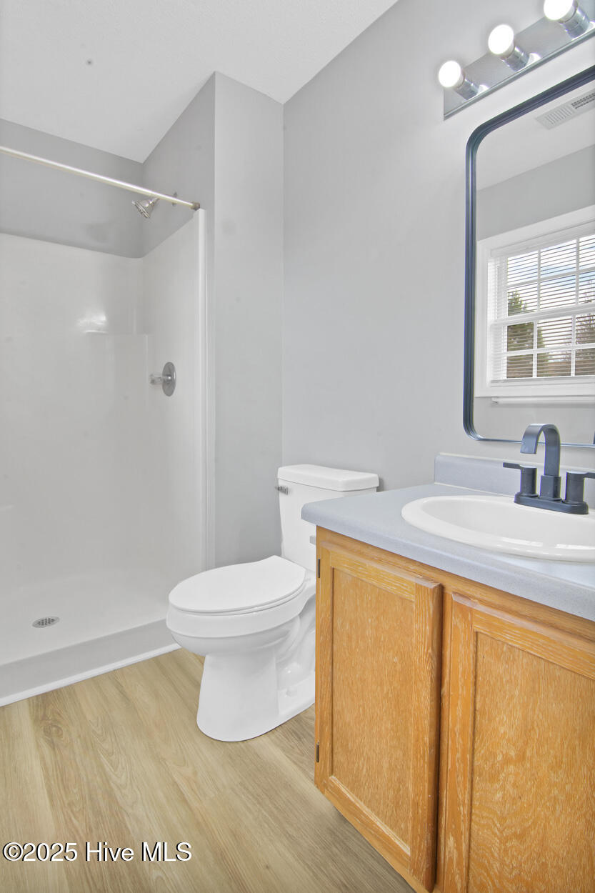 100547200 | Photo 15