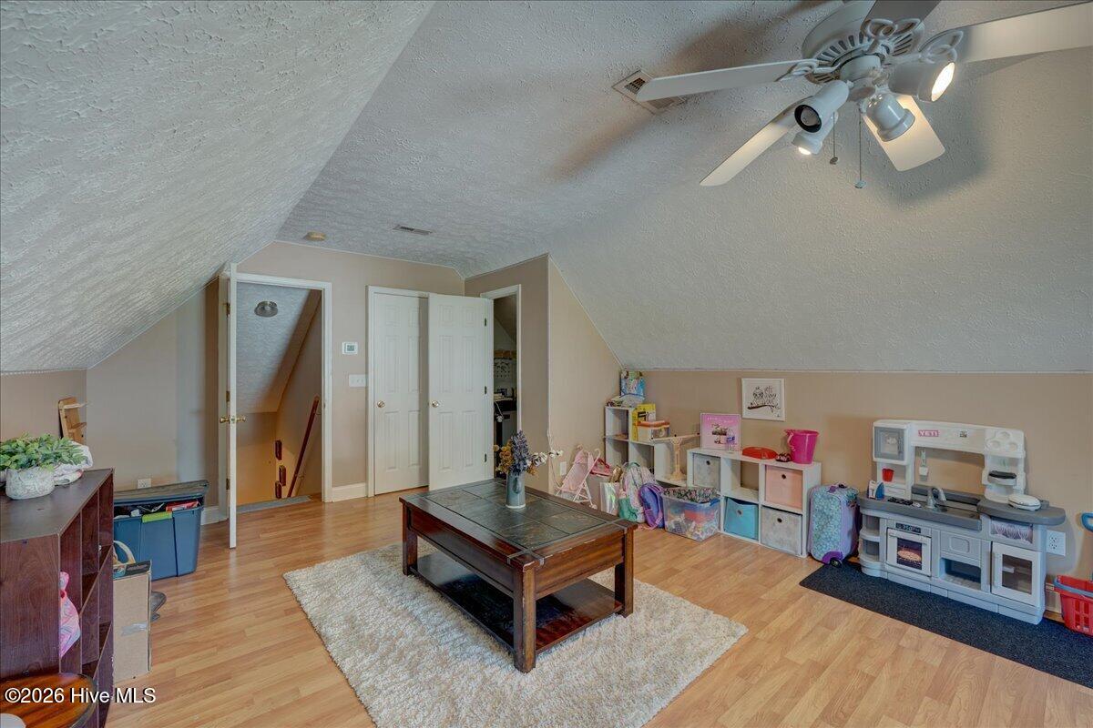 105 Croatan Woods Drive,New Bern