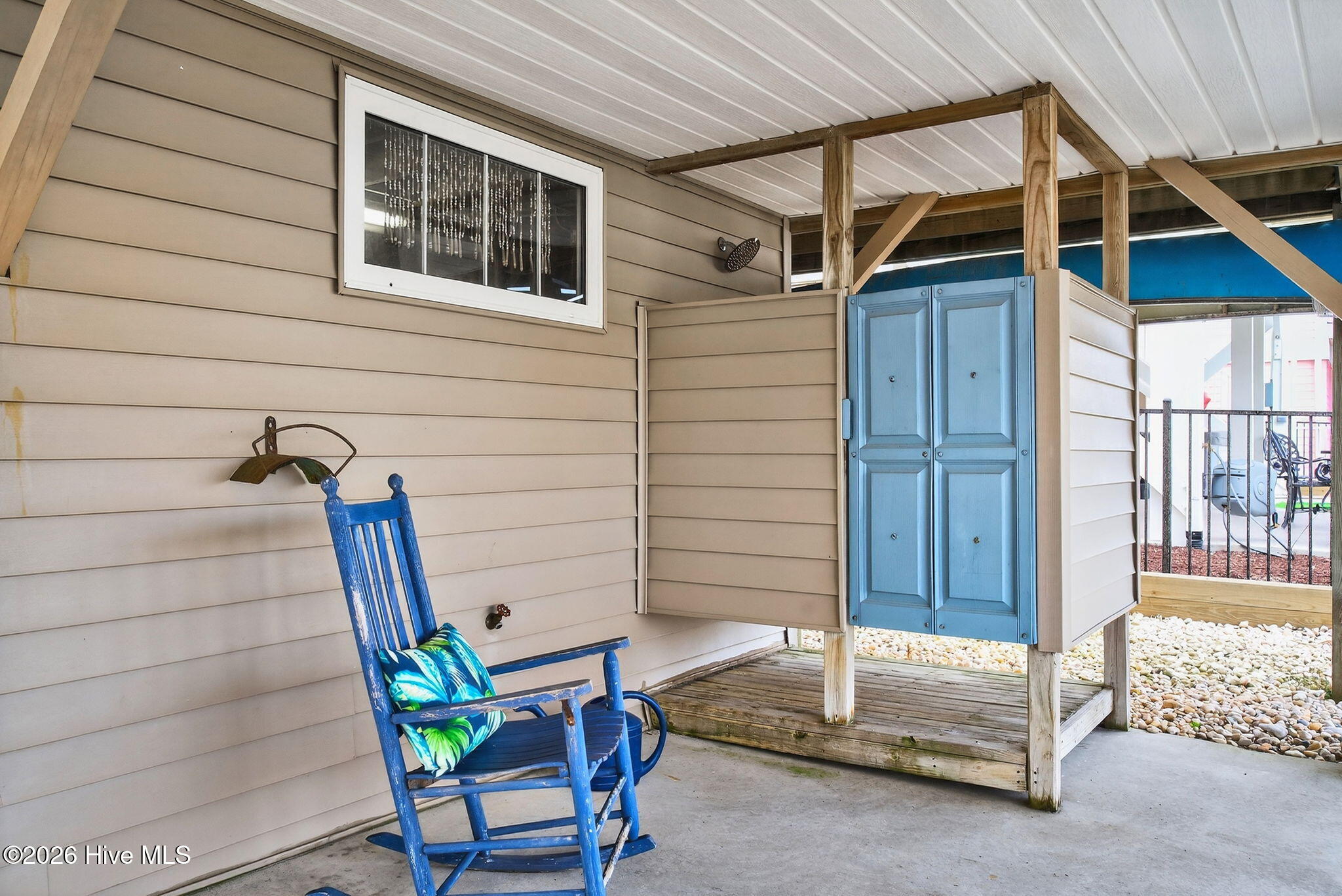 100556998 | Photo 35