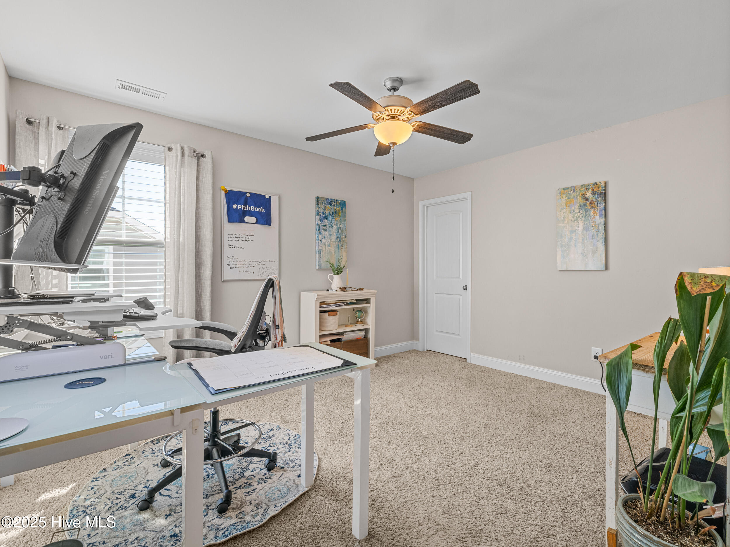 100545070 | Photo 52