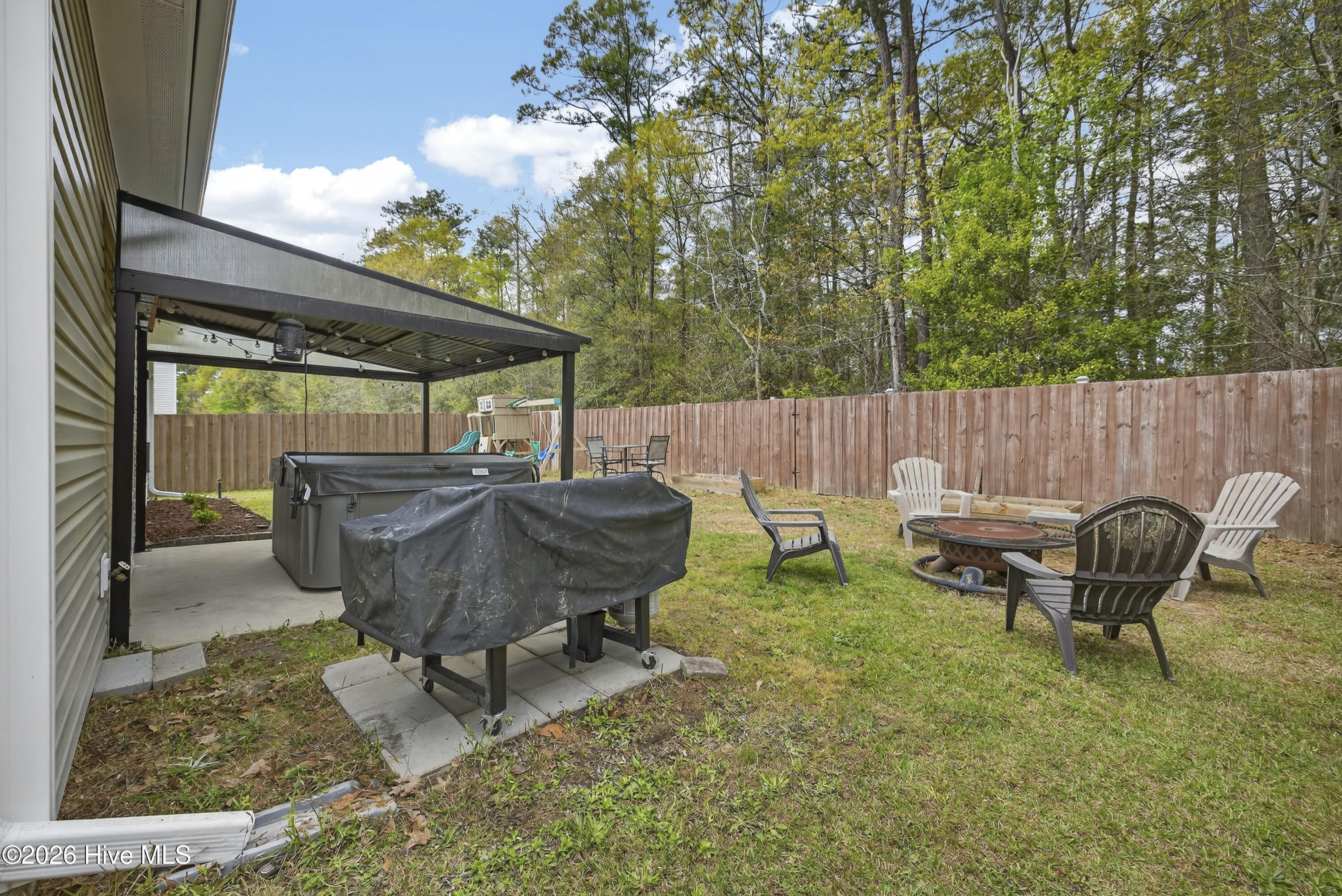 100564462 | Photo 40