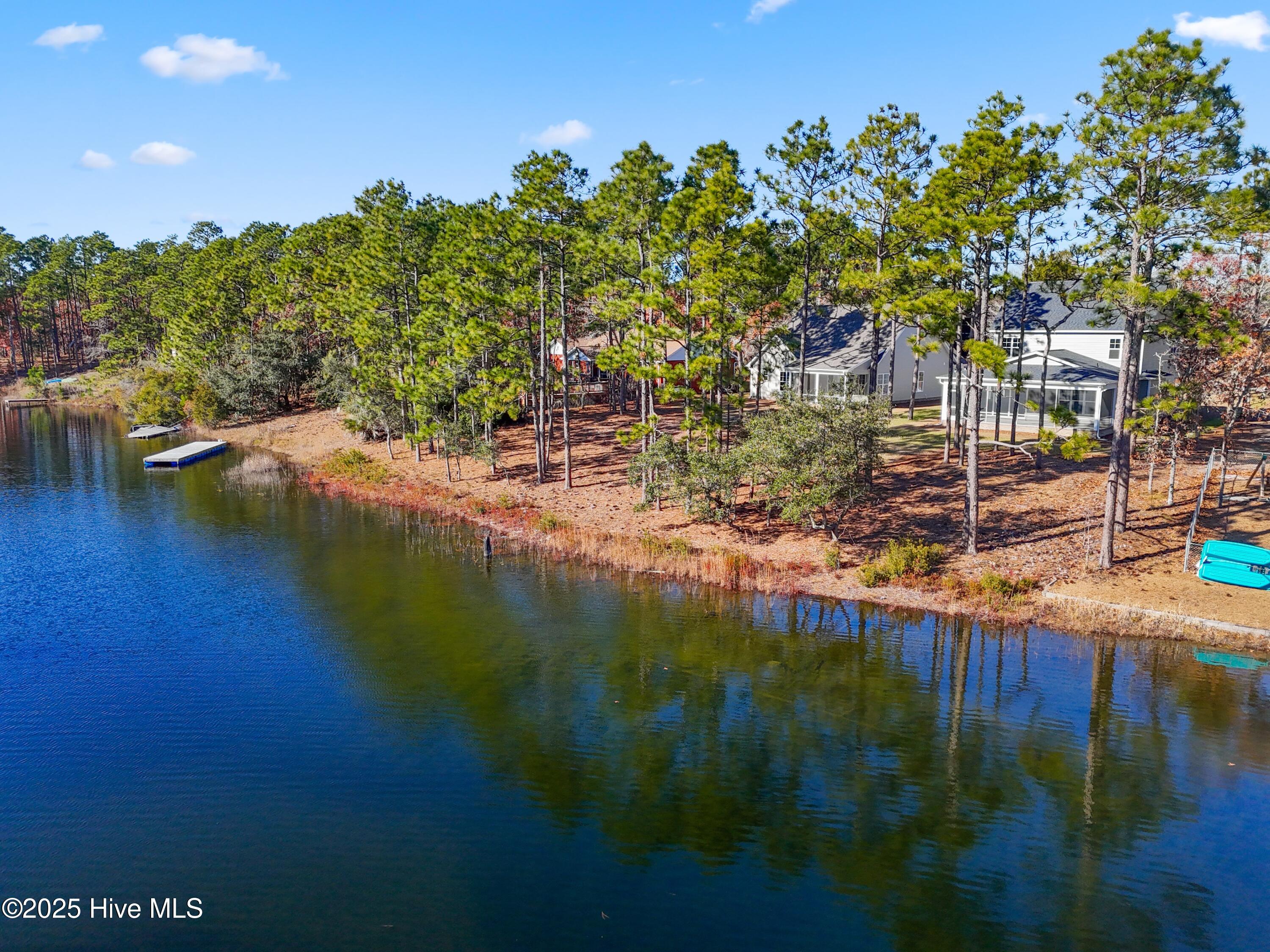 100520444 | Photo 69