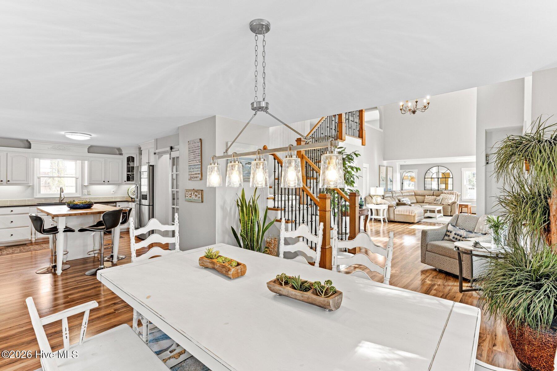 100551299 | Photo 17