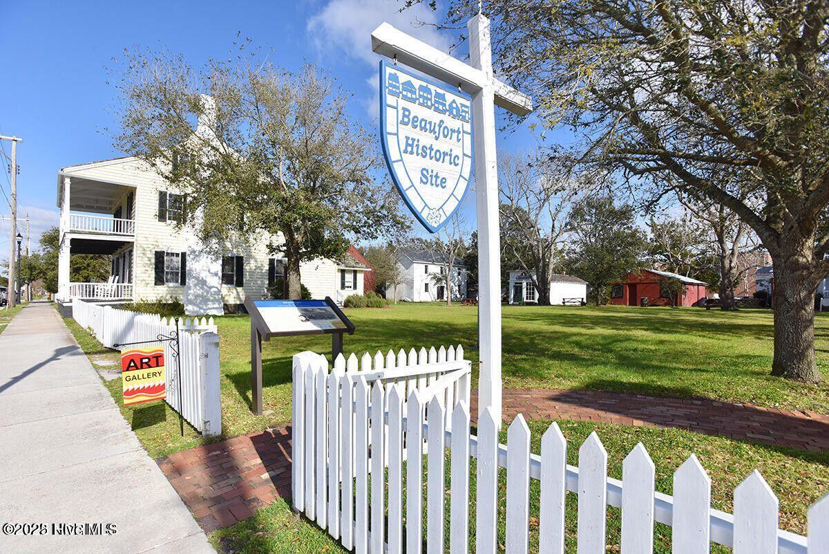 1524 Ann Street, Beaufort, NC, 28516