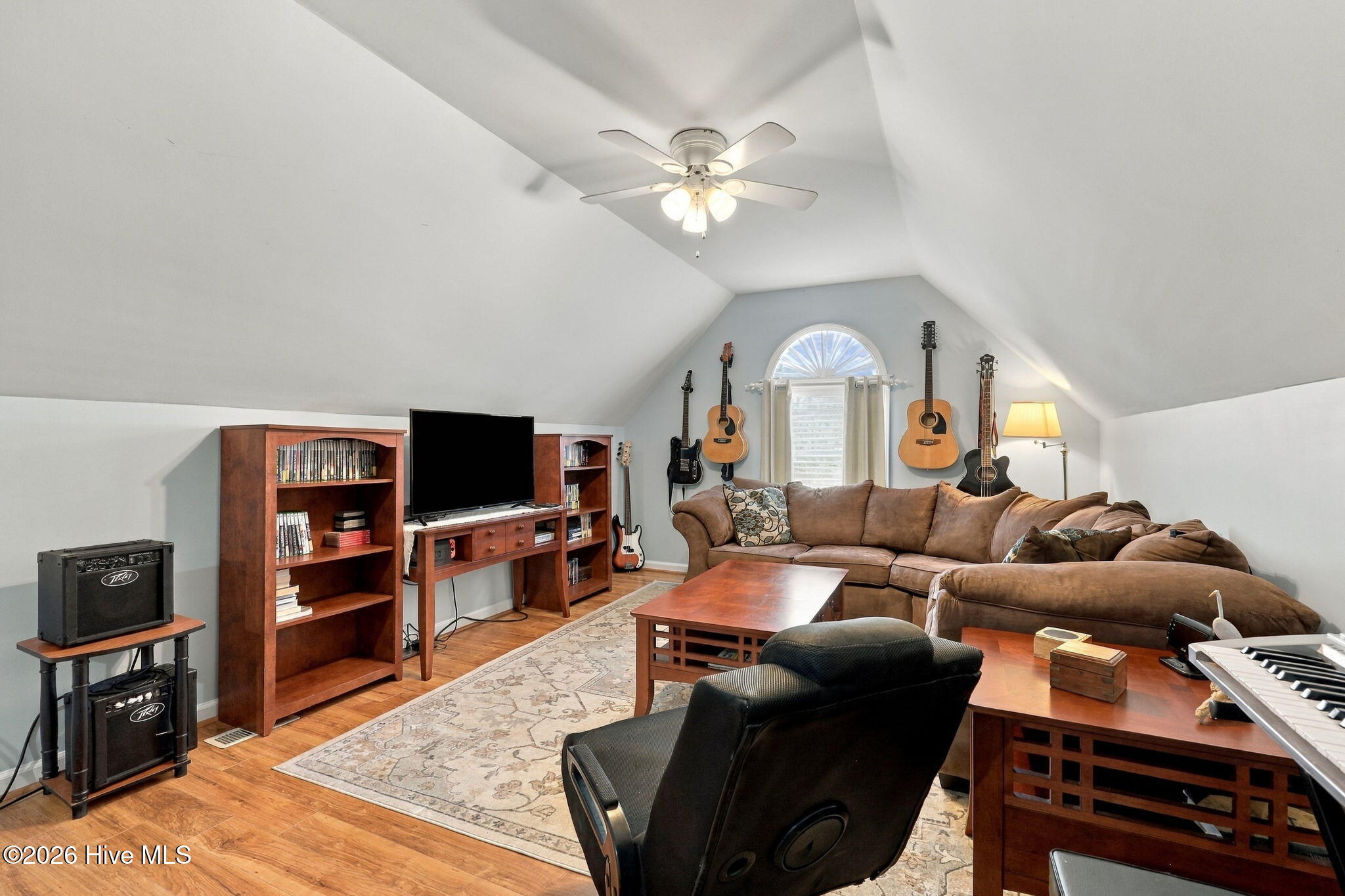 310 Bobbys Drive,Newport