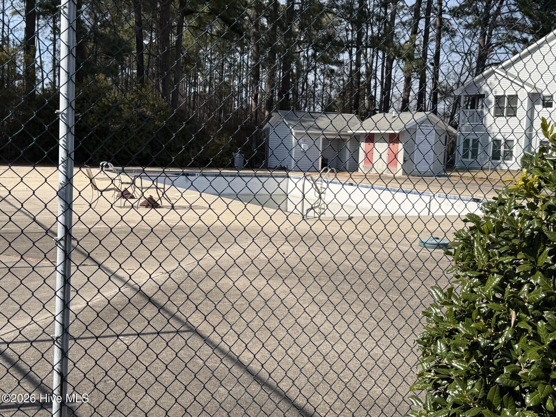 Homes for sale in Greenville, NC | 130 W Victoria Ct #E, Greenville, NC 27834 | MLS# 100556659