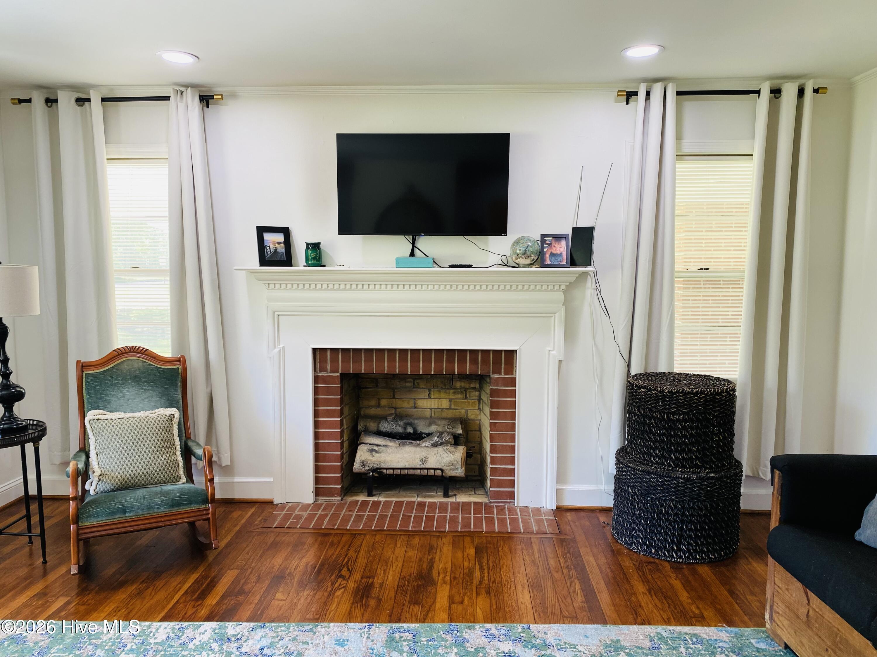 100569666 | Photo 20