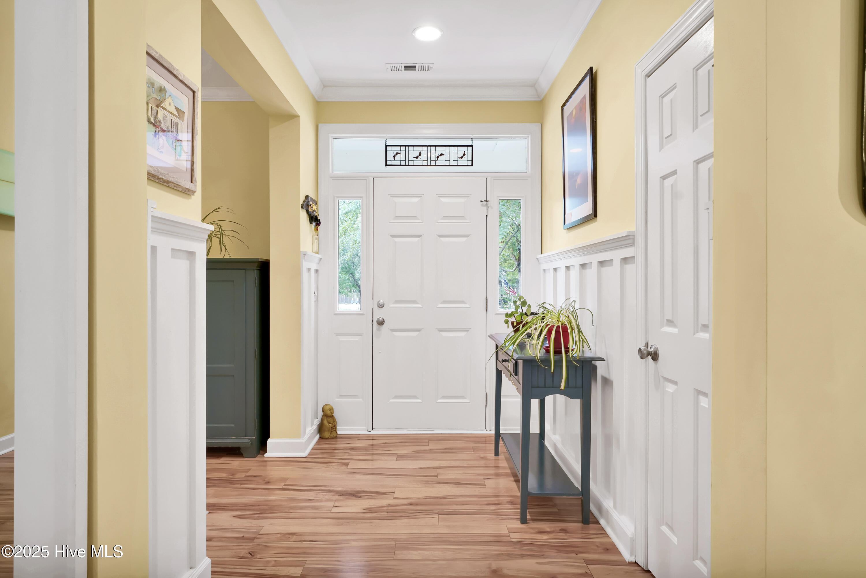 7907 Beaufort Court, Wilmington, NC 28411 – photo 3: 7907BeaufortCourt-5