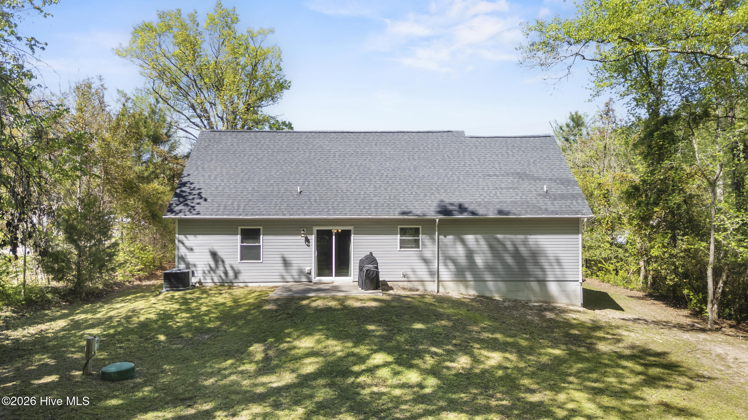 100566907 | Photo 45