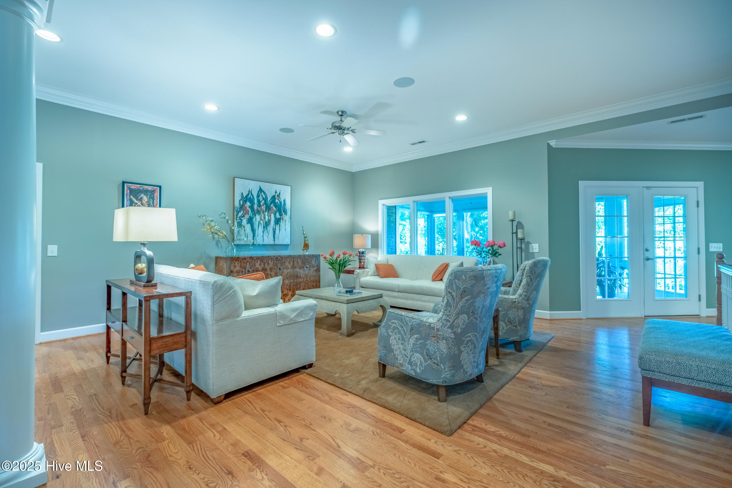 80 Lakewood Drive
