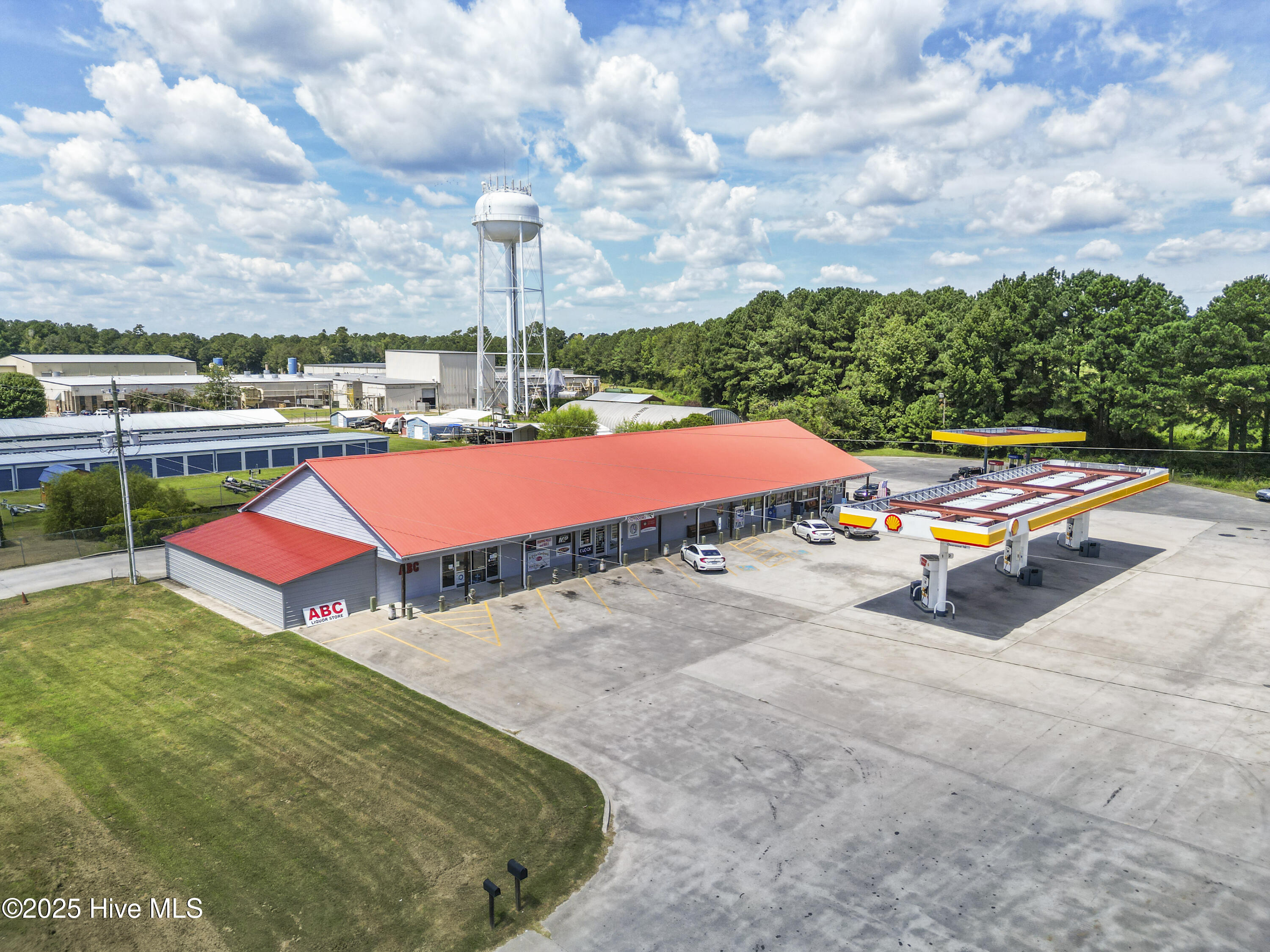 100528084 | Photo 11