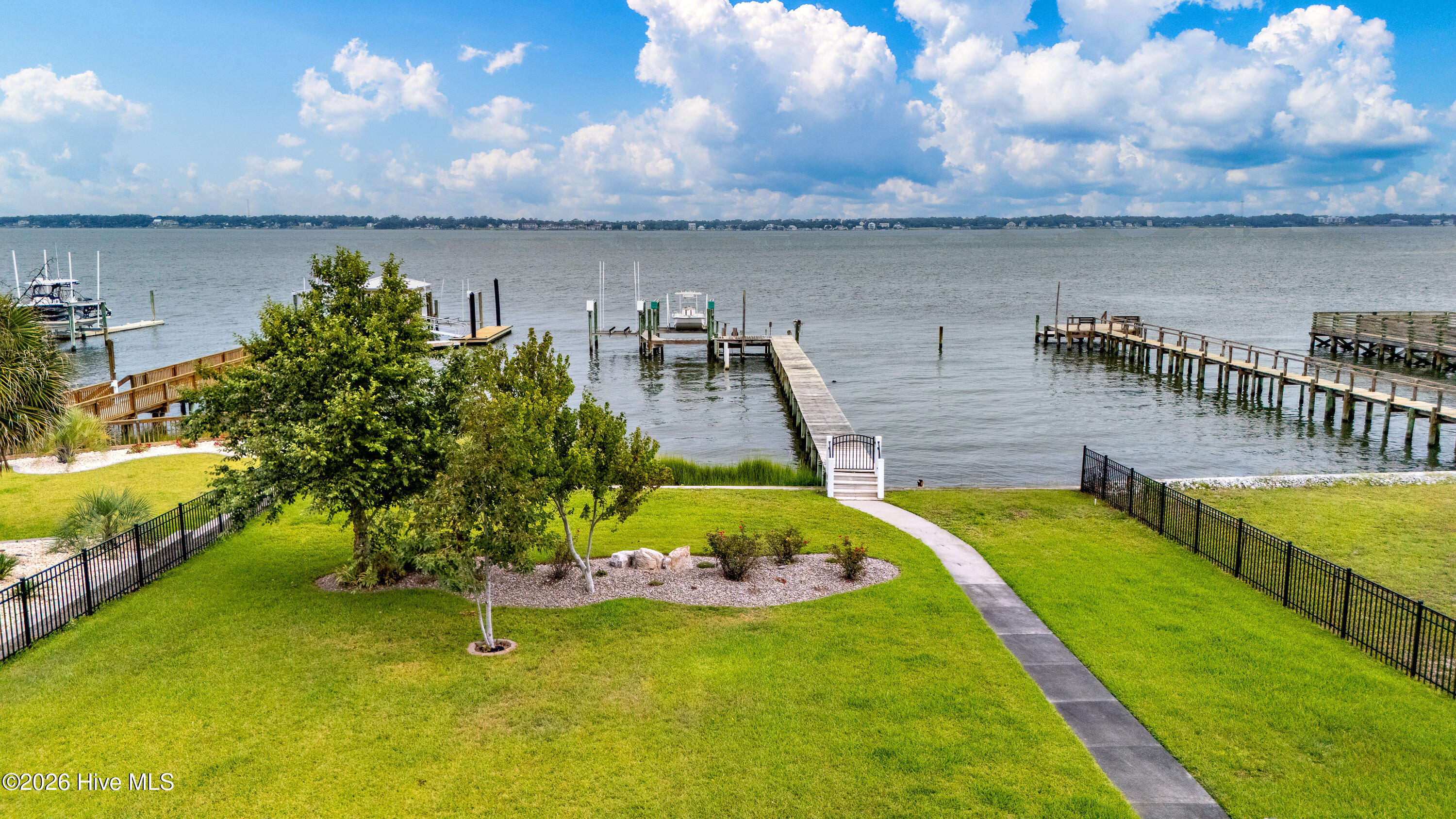 102 Shoreline Drive,Atlantic Beach