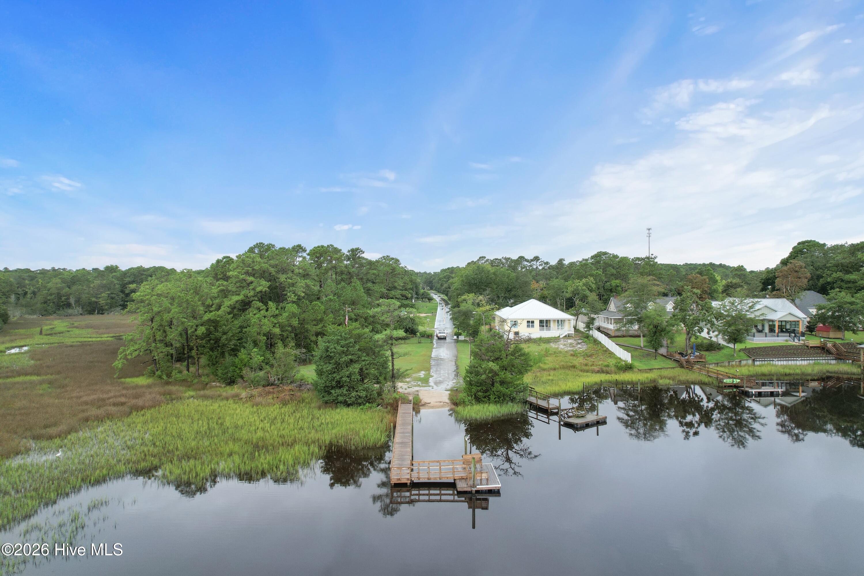 100556073 | Photo 10