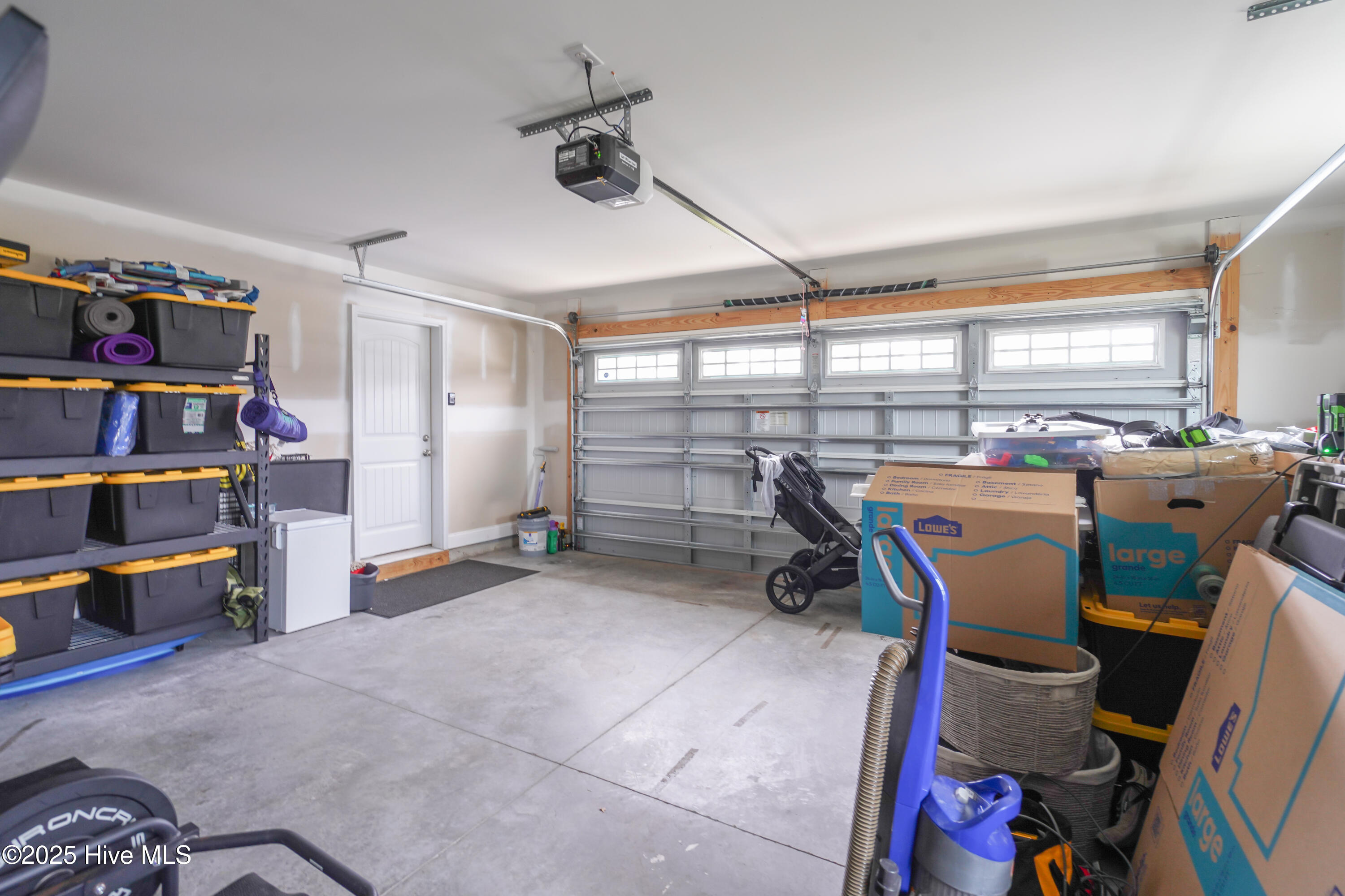 100536603 | Photo 29