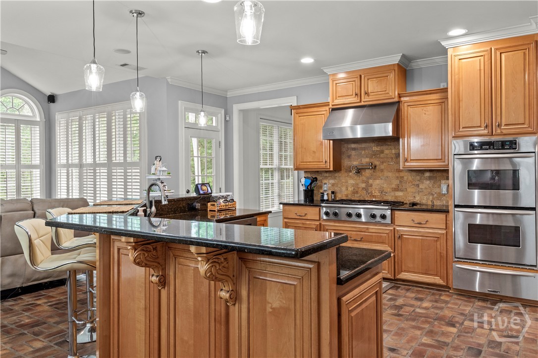 Gourmet Kitchen