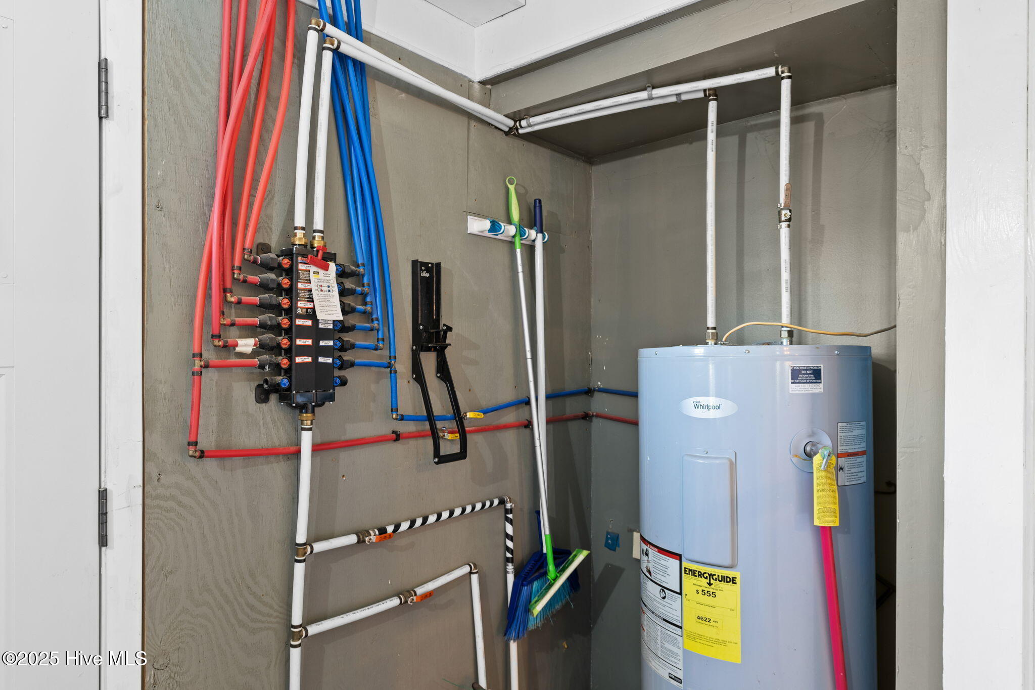 100538220 | Photo 31