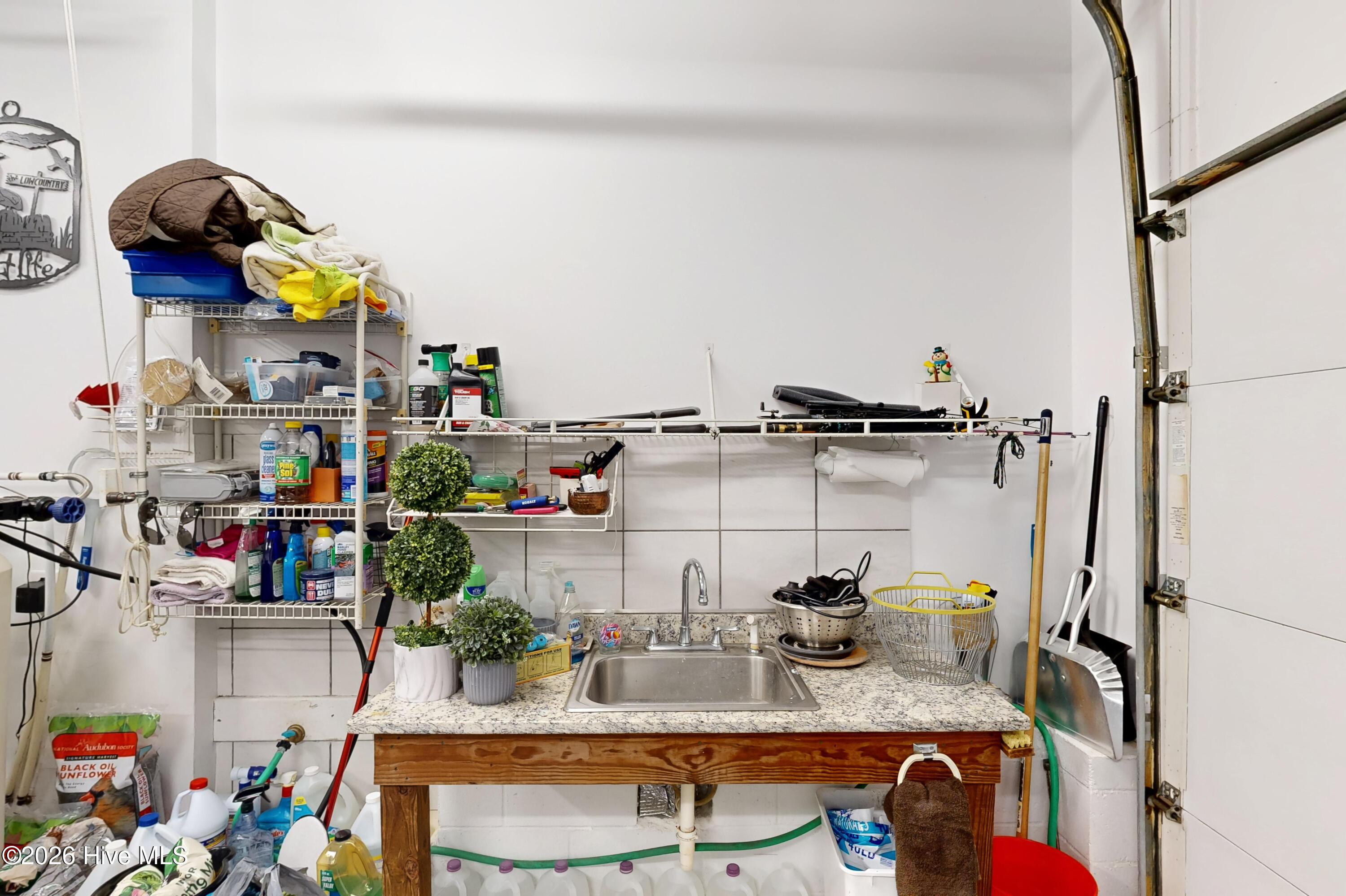 100559840 | Photo 41