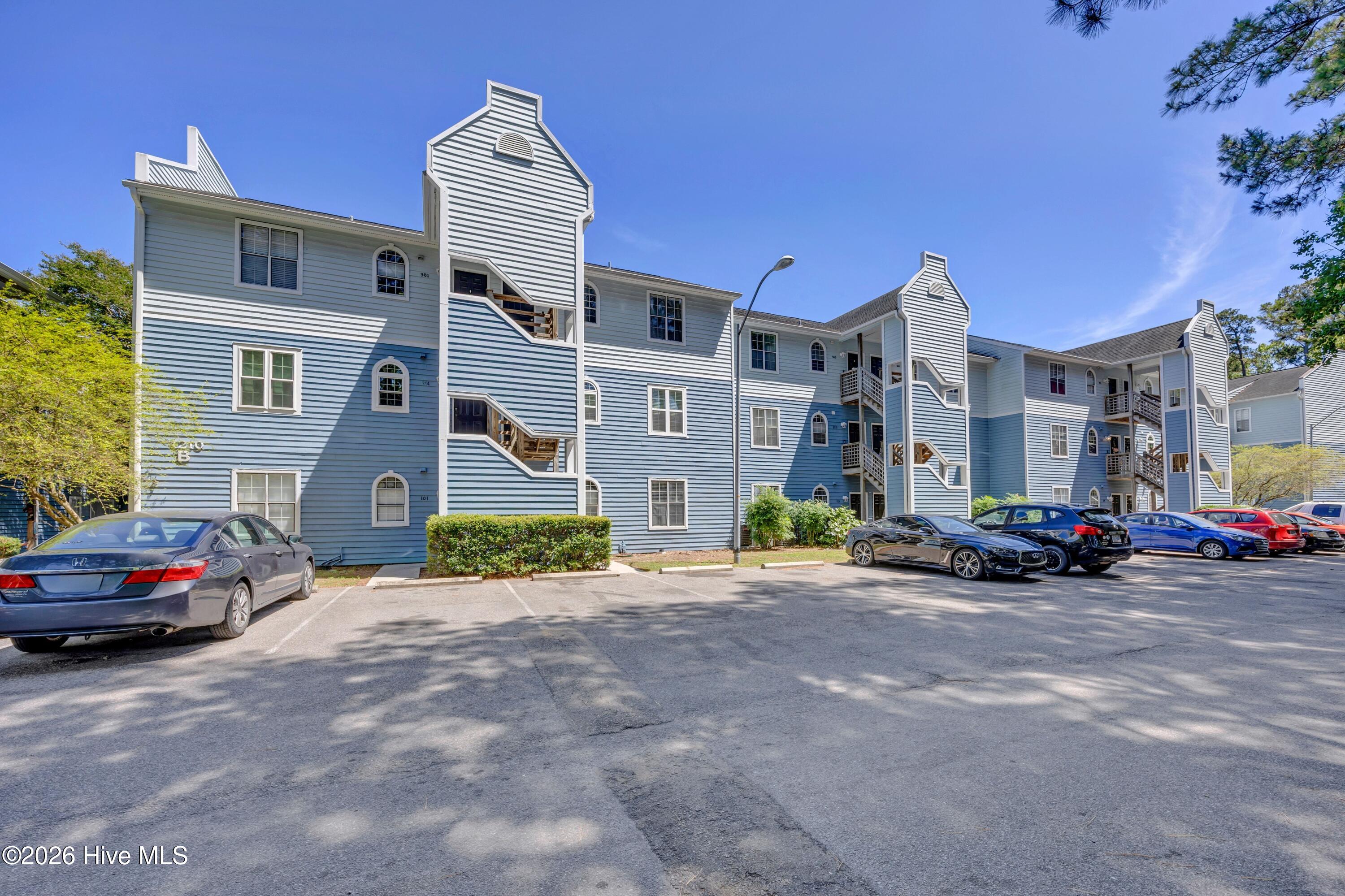 Homes for sale in Wilmington, NC | 4210 Wilshire Blvd #103 B, Wilmington, NC 28403 | MLS# 100575678