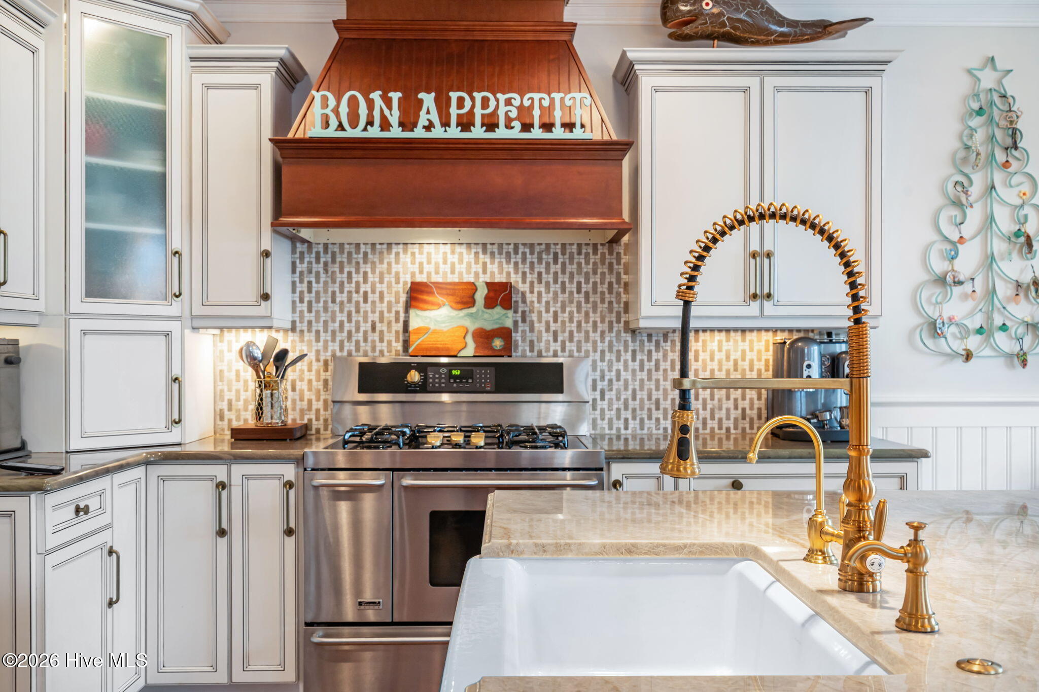 100551618 | Photo 23