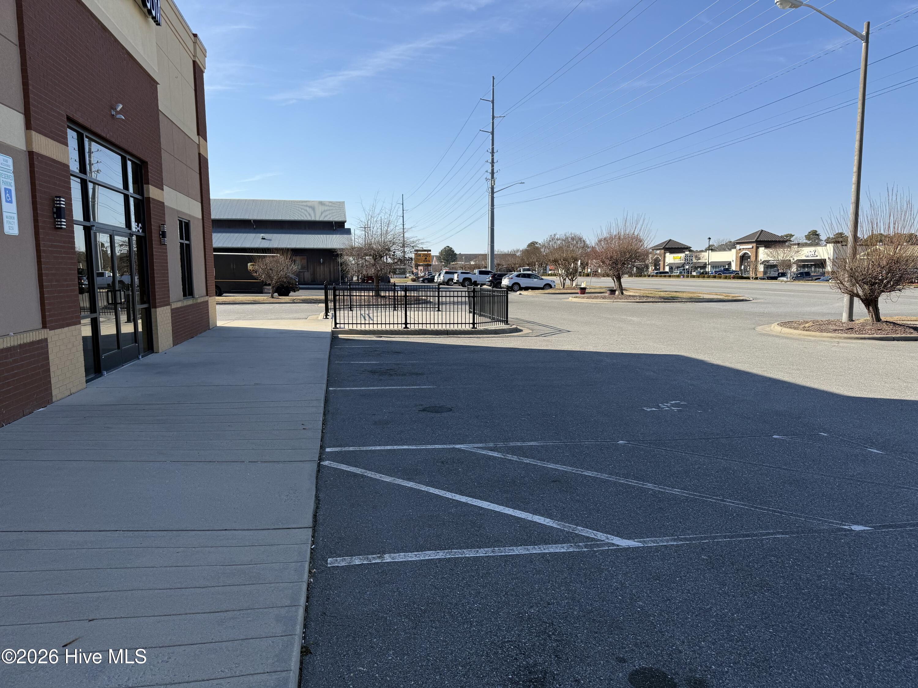 705 W Fire Tower Road, Winterville, NC, 28590