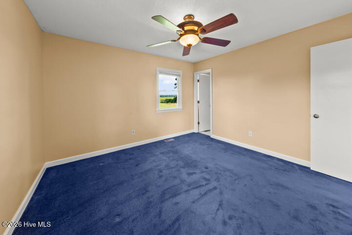 22367 Nc Highway 55,Oriental