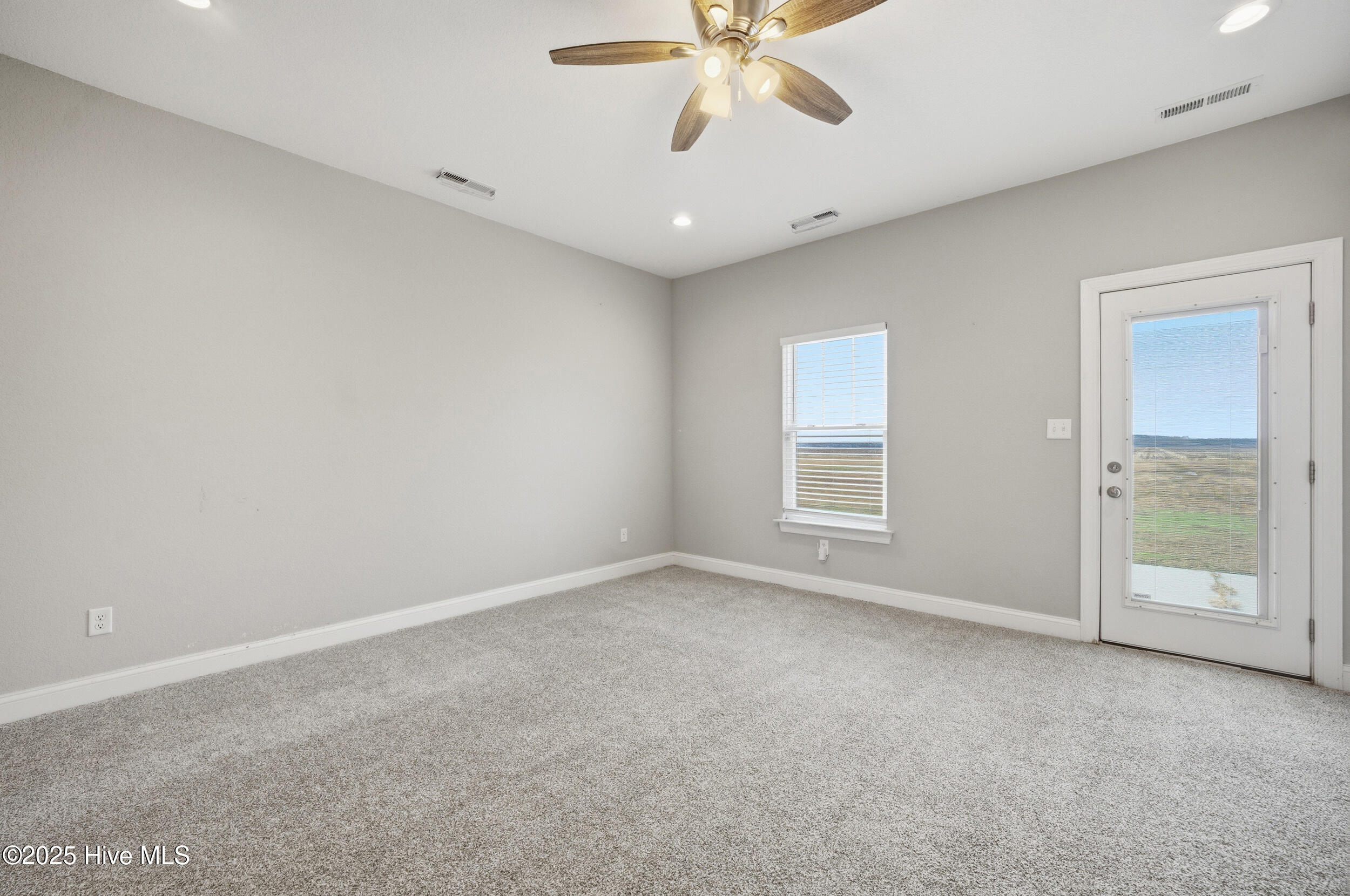 438 N Indiantown Road, Shawboro, NC, 27973