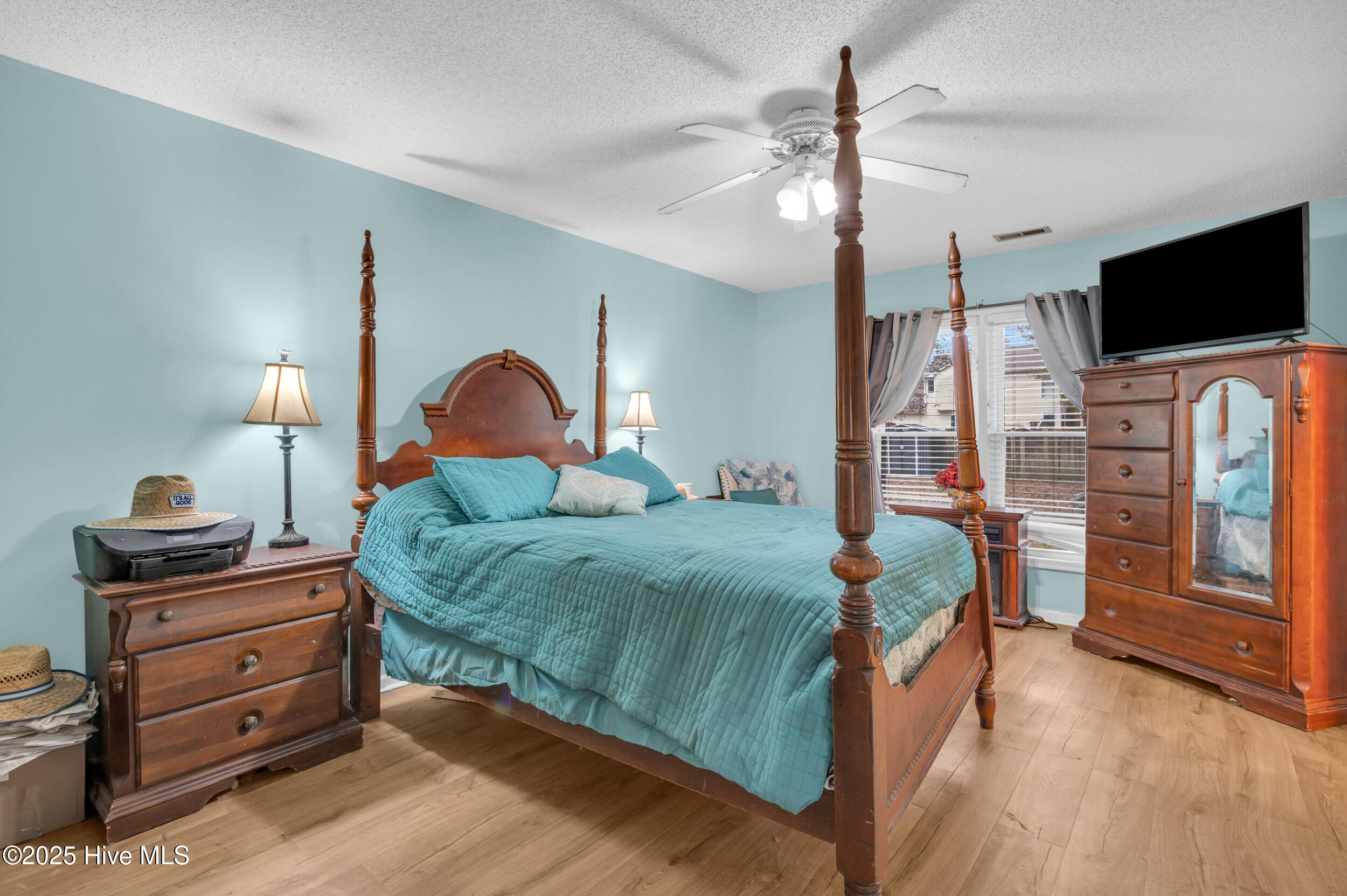 100540534 | Photo 19