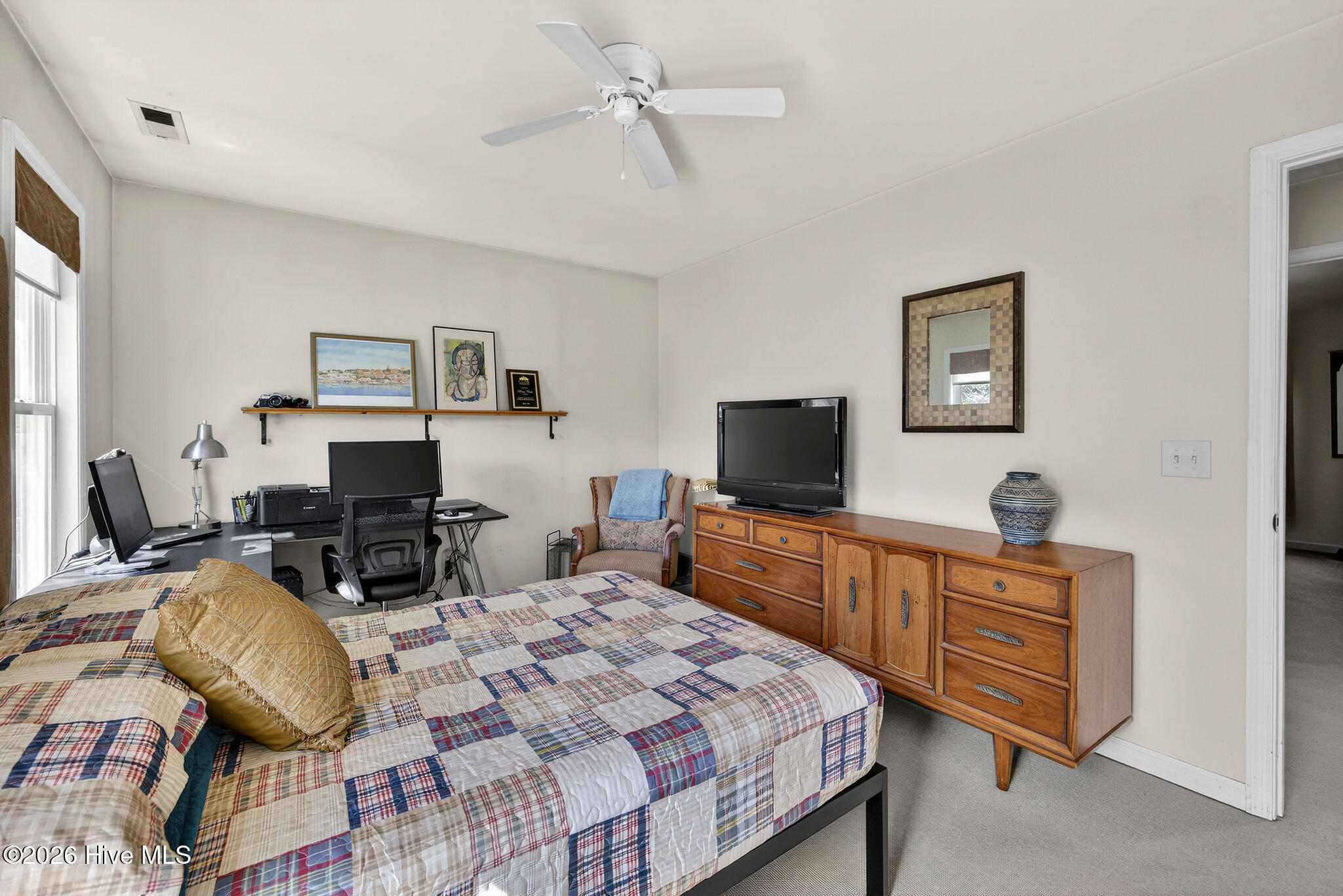 100556550 | Photo 22