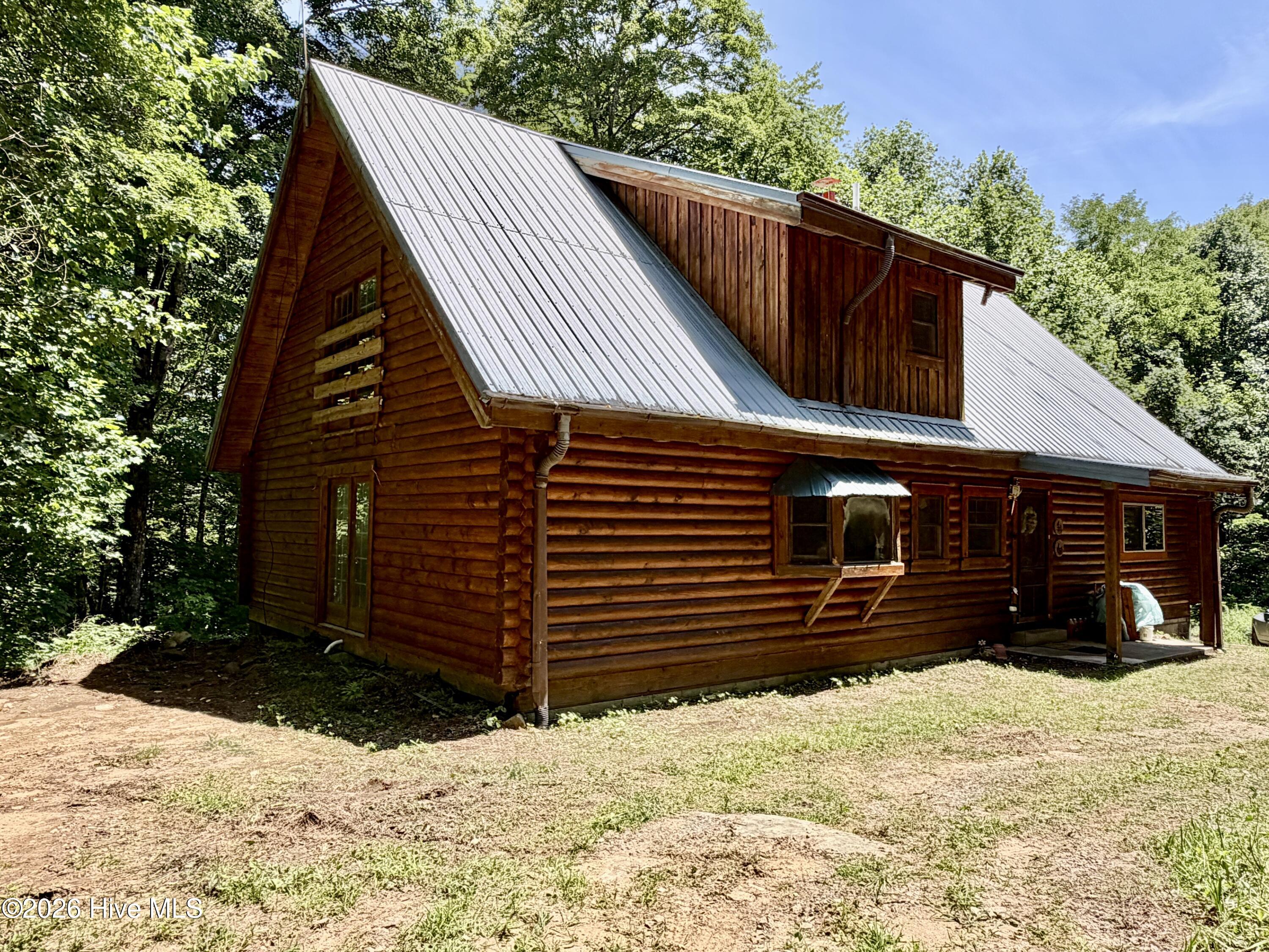 4181 Huffman Creek Road 32