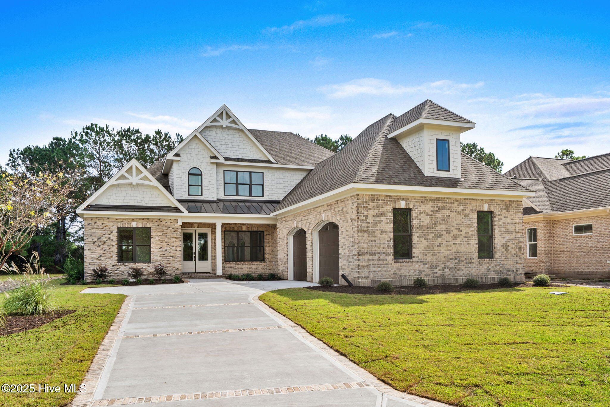 100509277 | Photo 76