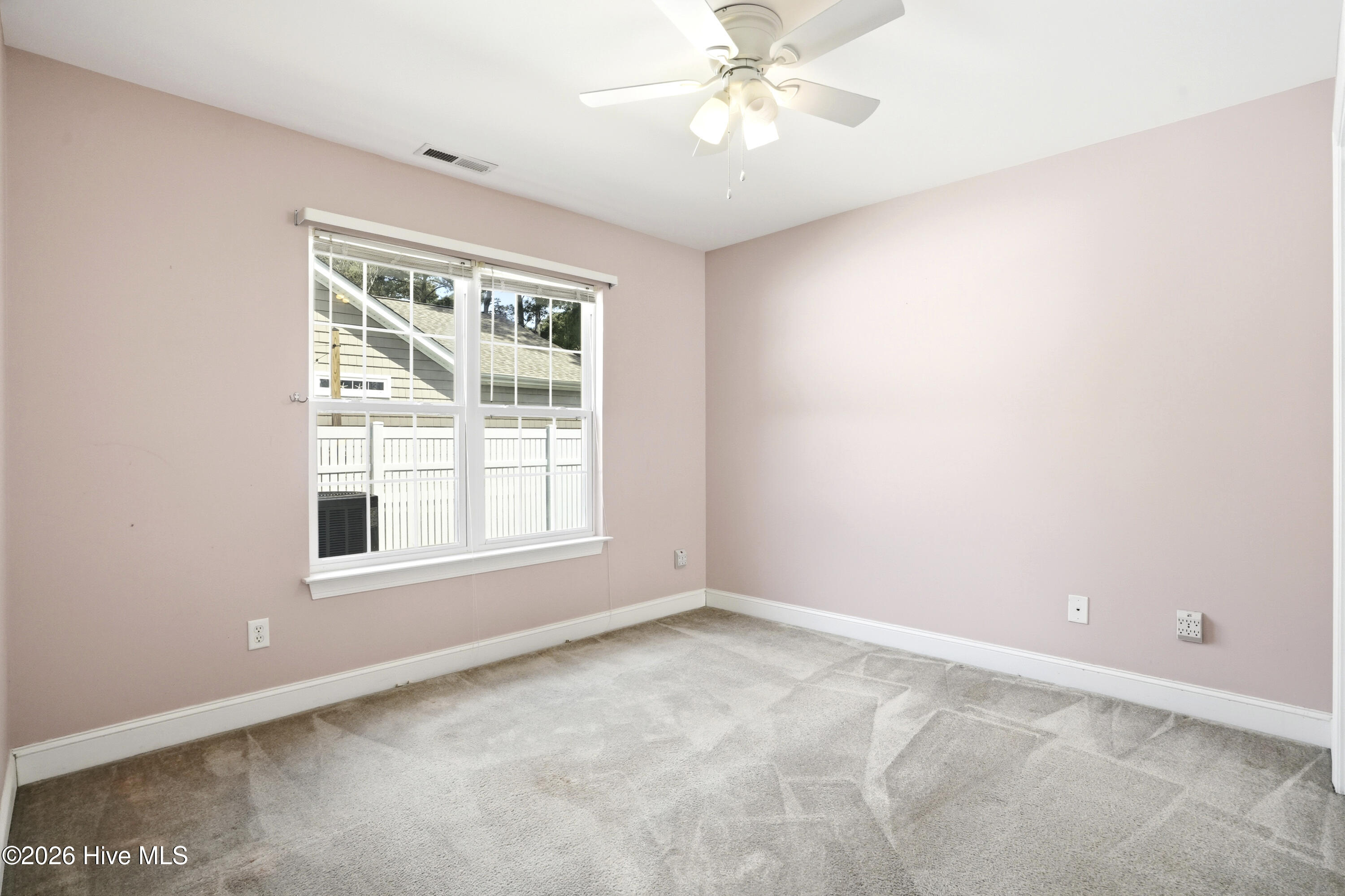 100562955 | Photo 37