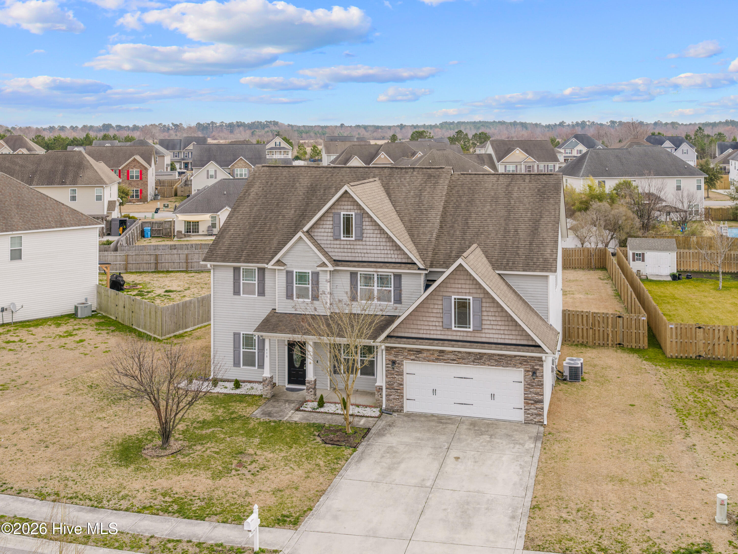 100556150 | Photo 71