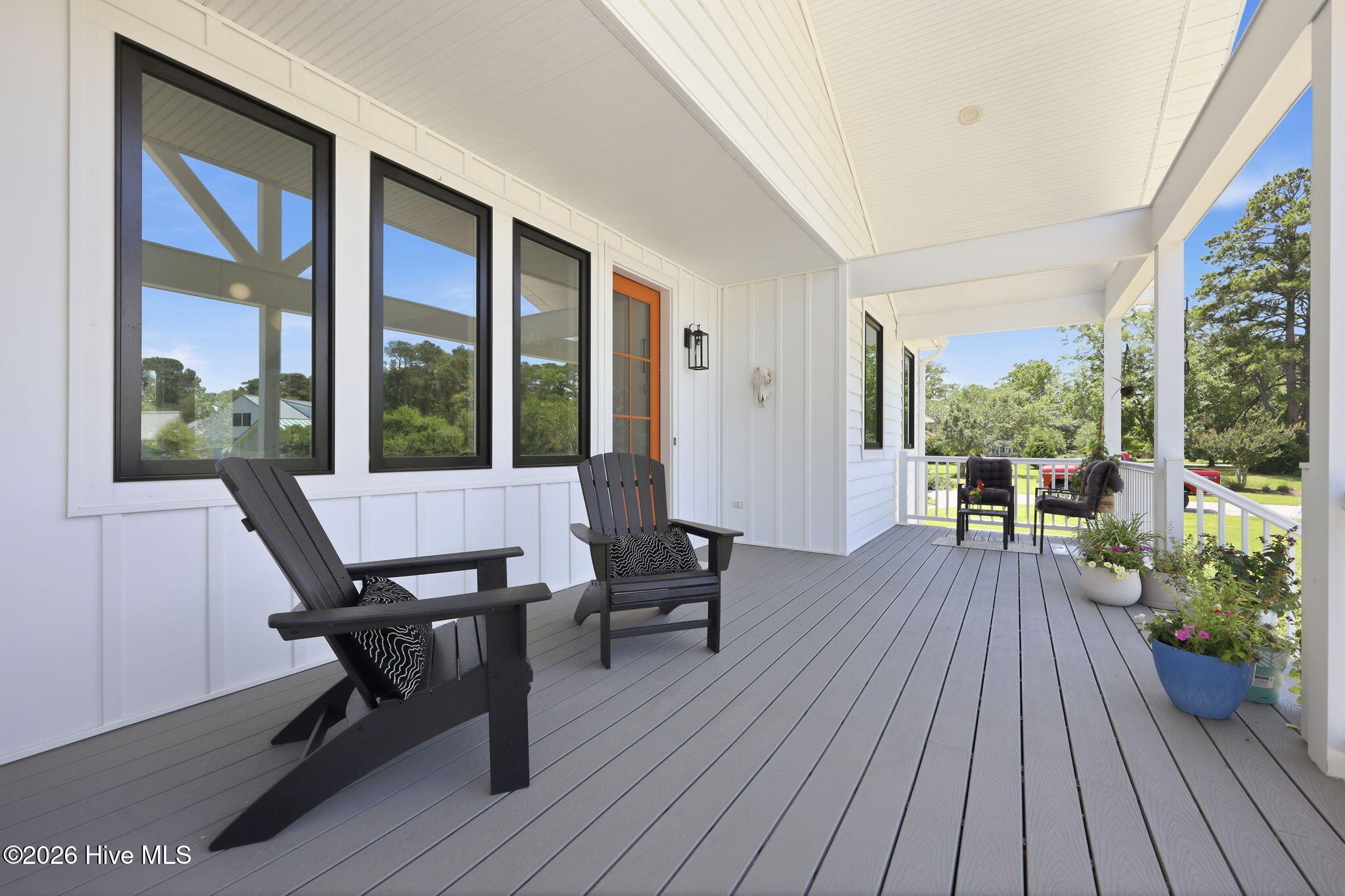 1106 Link Lane,Oriental