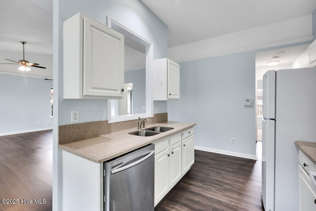 100547758 | Photo 10