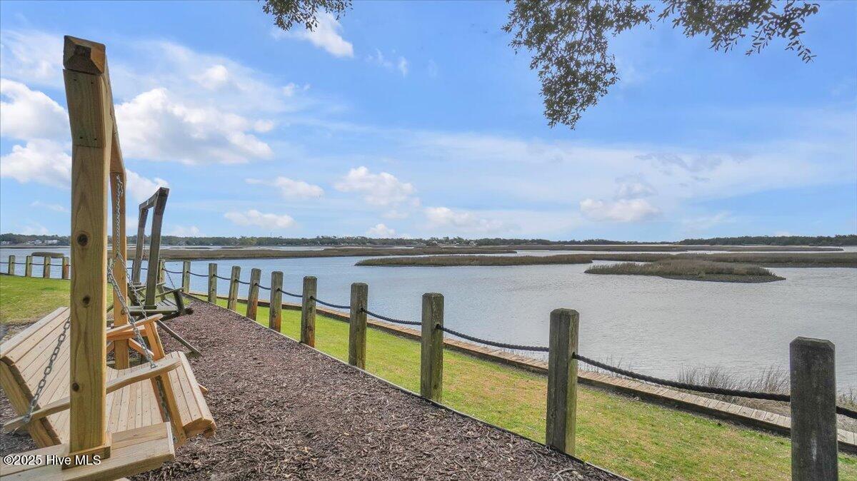 100505838 | Photo 84