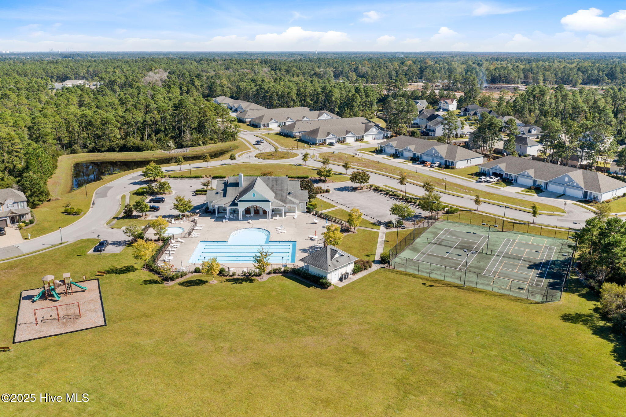 100544048 | Photo 52